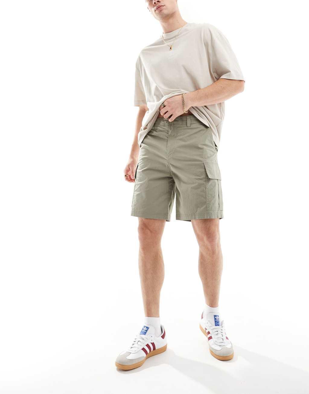 Selected Homme cargo short in khaki Product Image