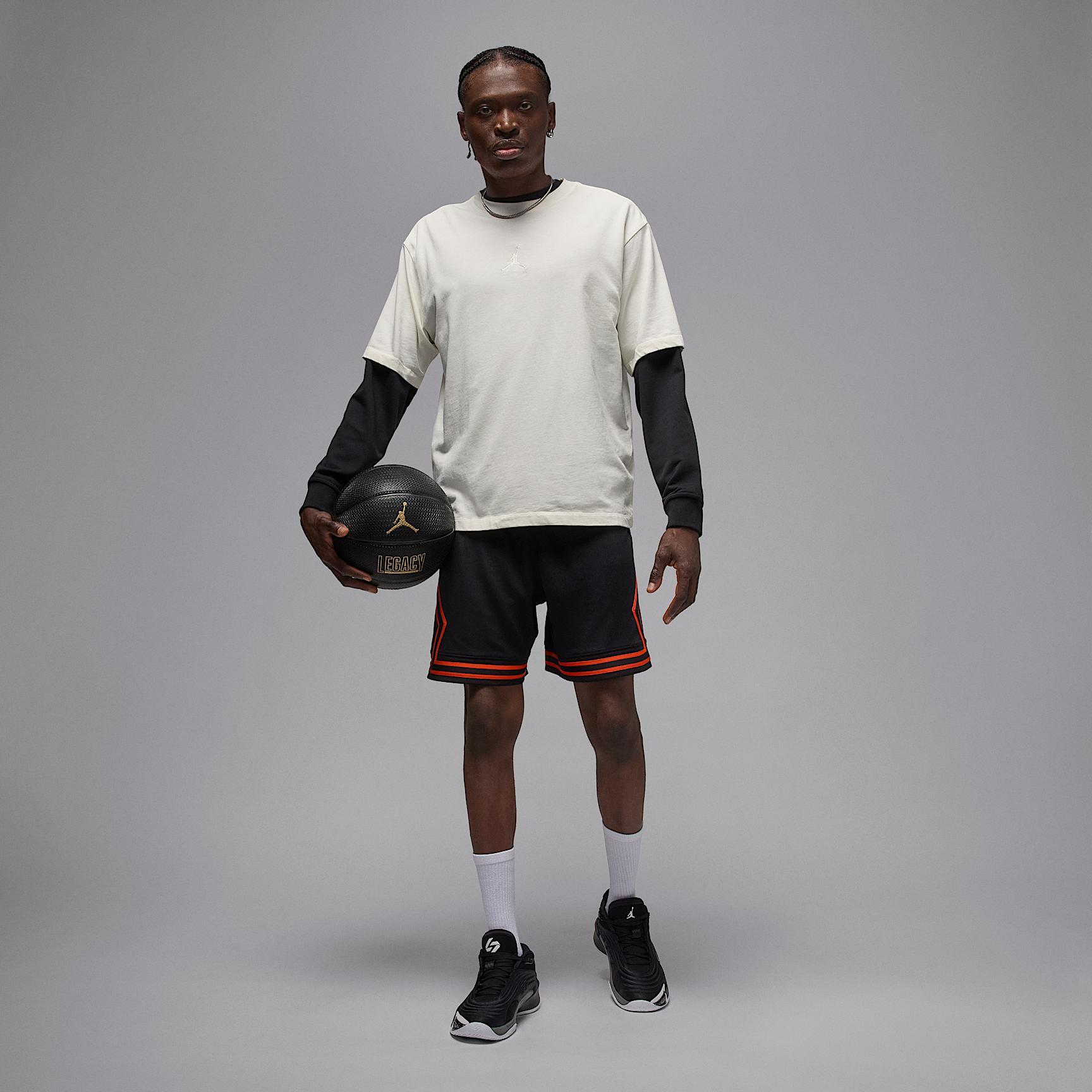 Jordan Sport Men's Dri-FIT Mesh Diamond Shorts Product Image