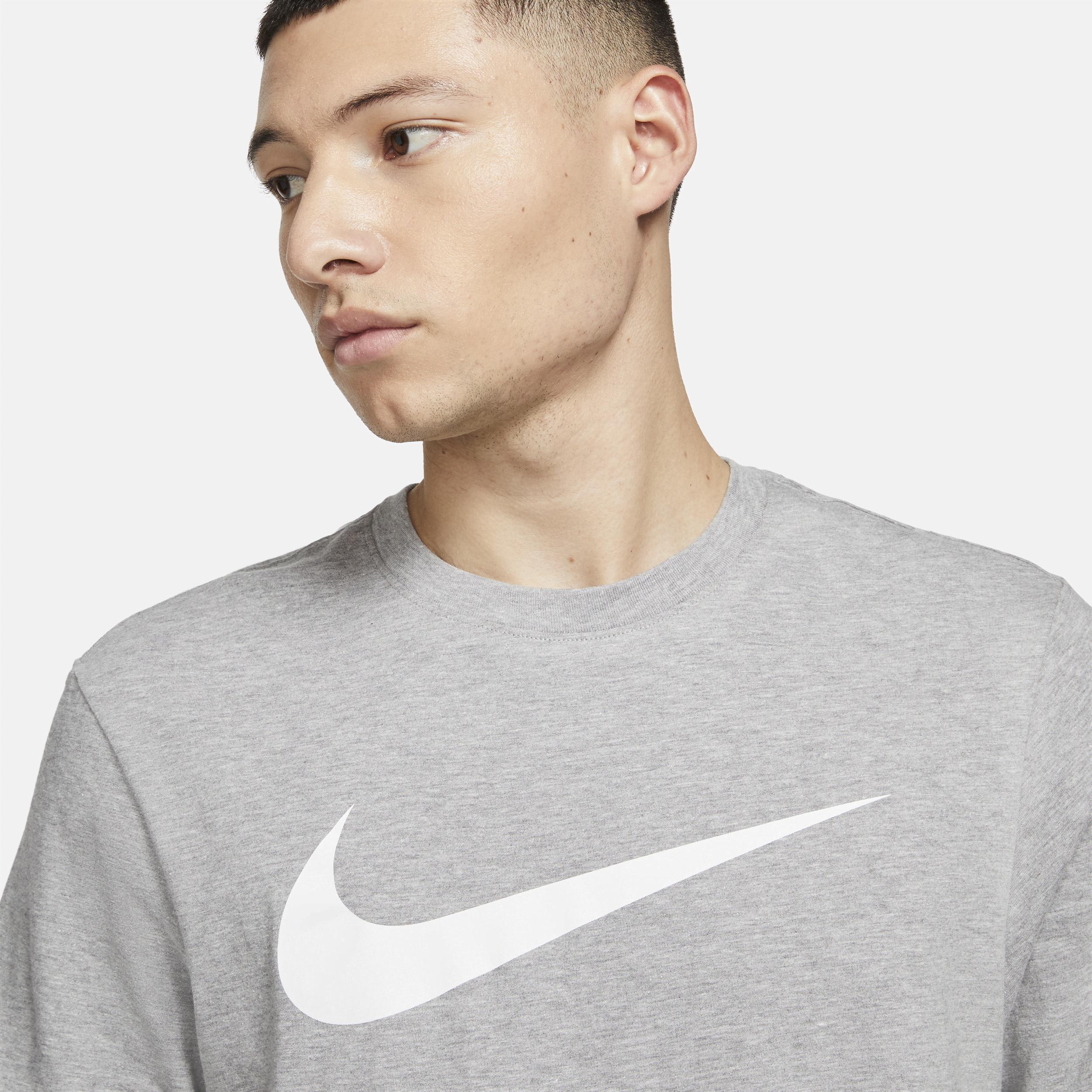 Nike Sportswear Swoosh Men's T-Shirt Product Image
