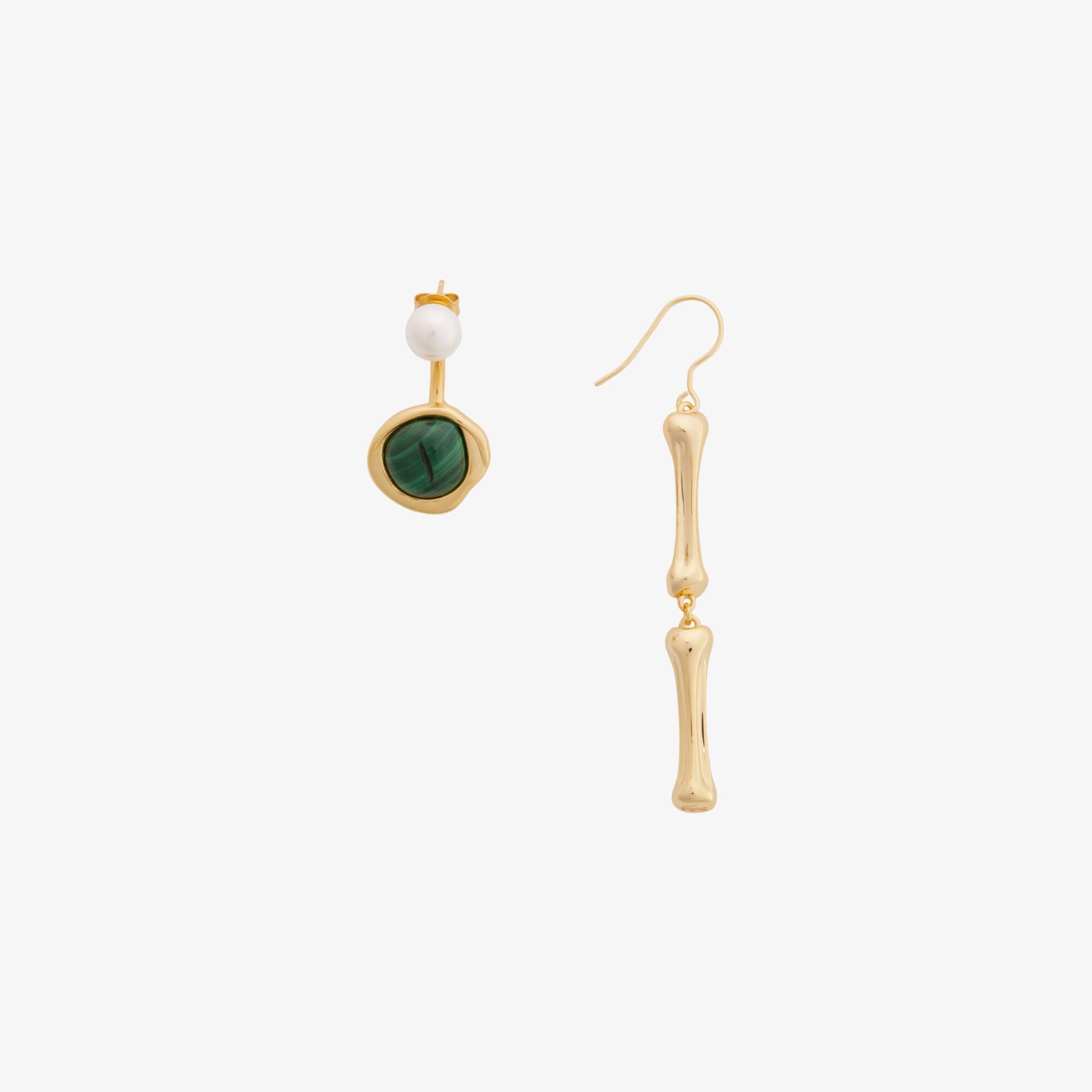 Runway Earrings Product Image