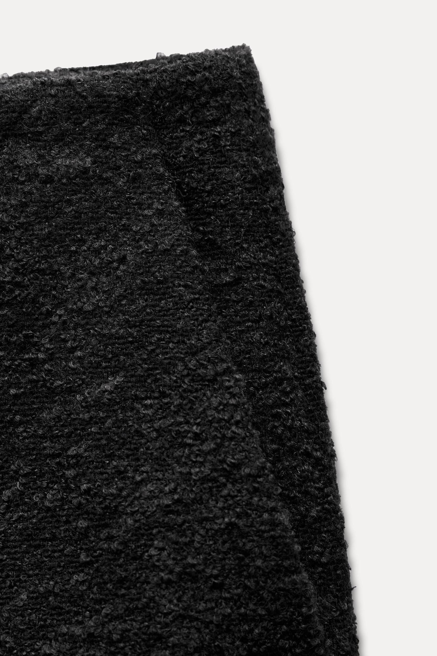 STRAIGHT CUT SLITS SKIRT LIMITED EDITION Product Image