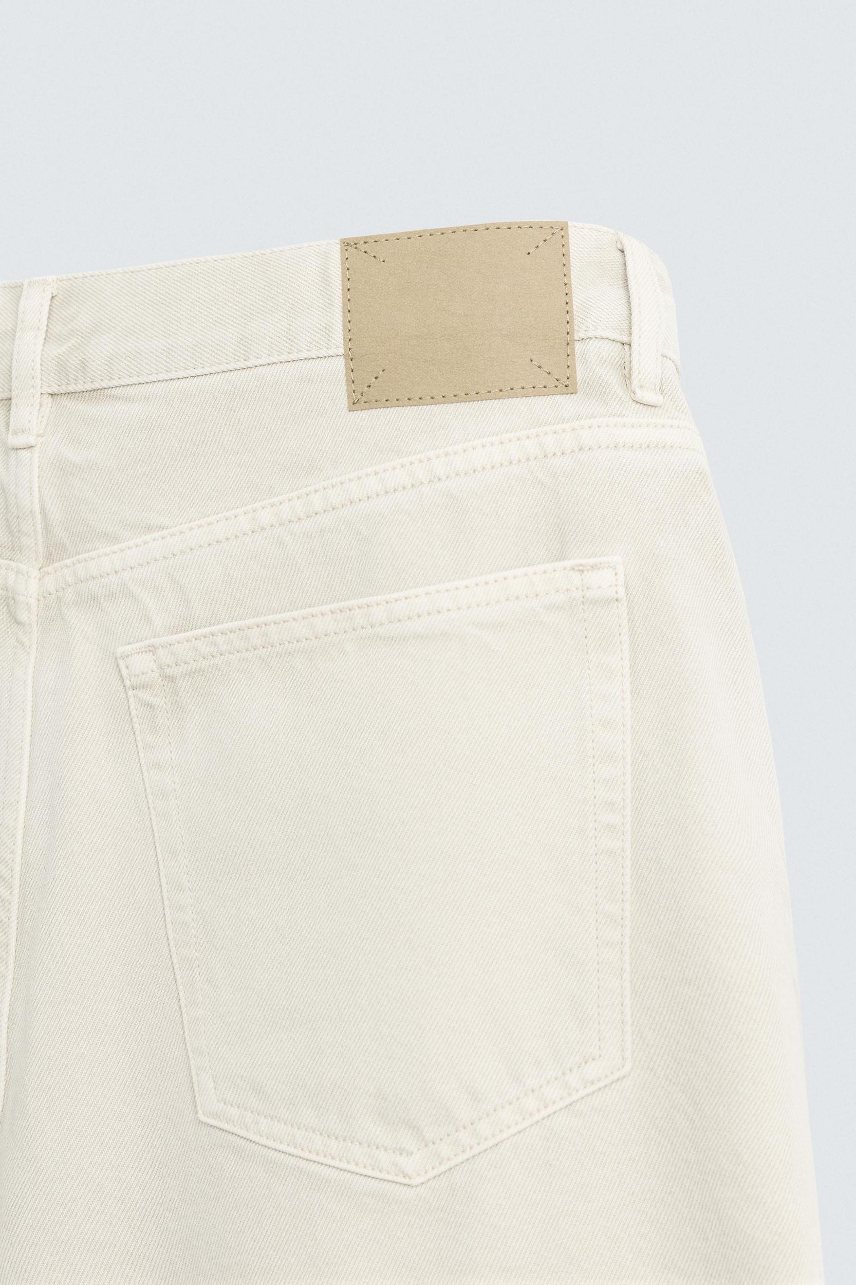 REGULAR FIT DENIM SHORTS Product Image
