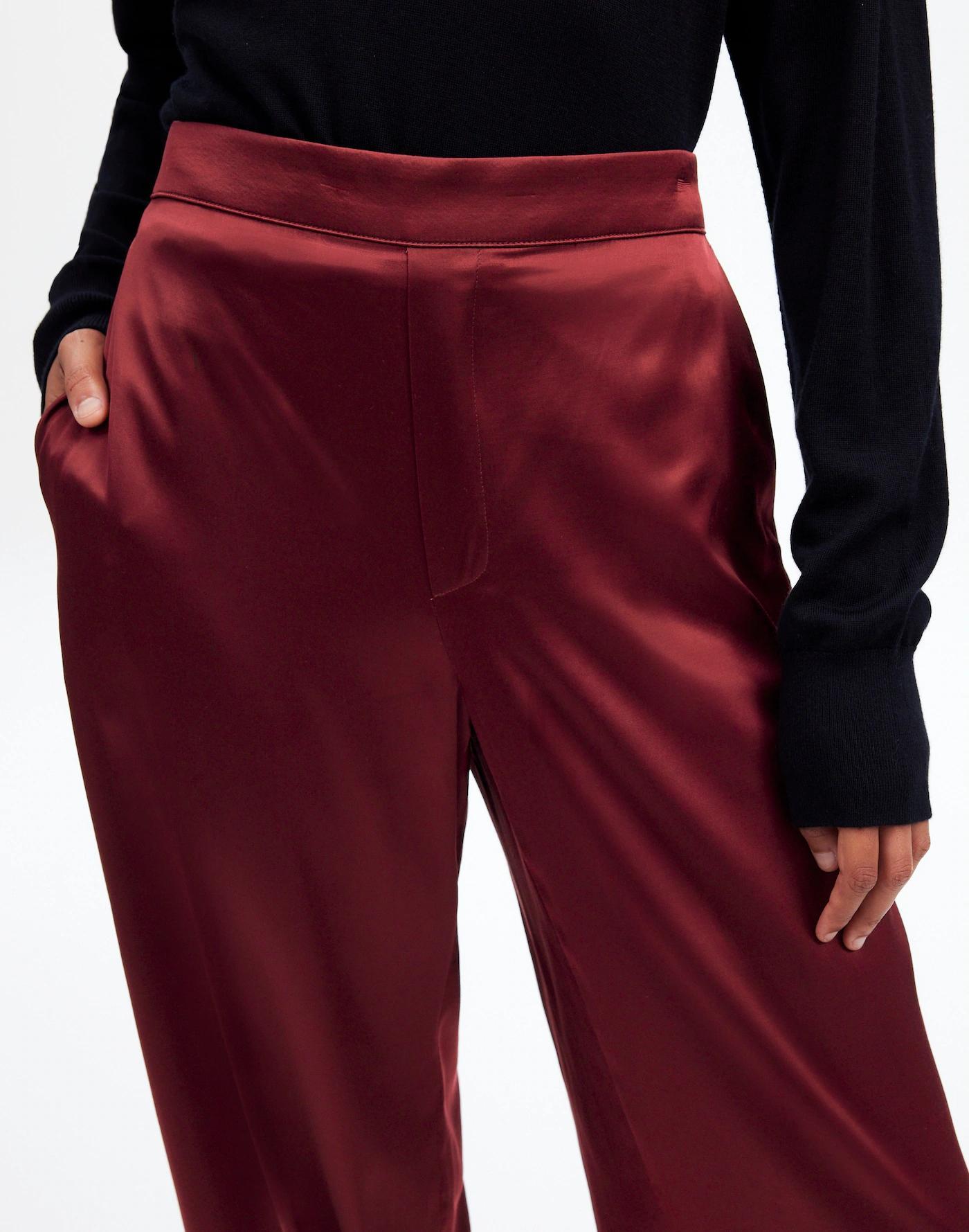 Pull-On Straight Pants in Stretch Satin Product Image
