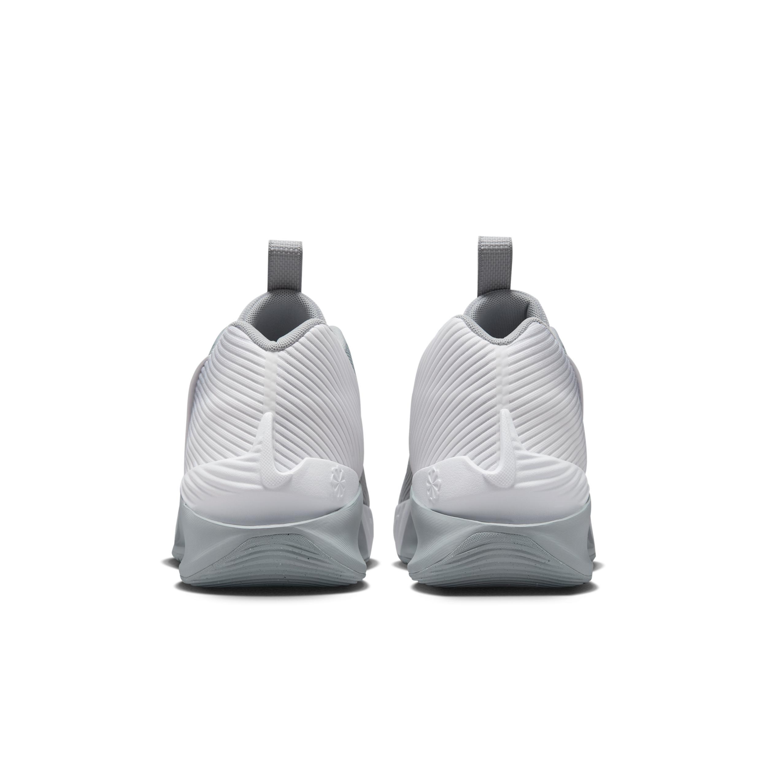 Nike Men's G.T. Jump Academy Basketball Shoes Product Image