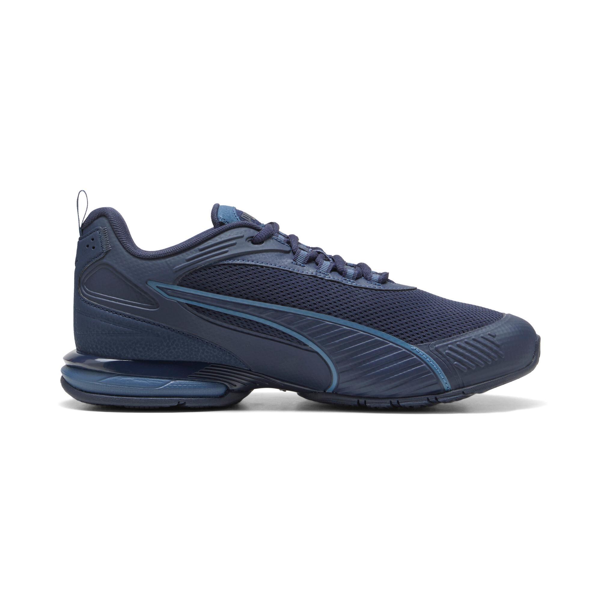 Magnetic Men's Sneakers Product Image
