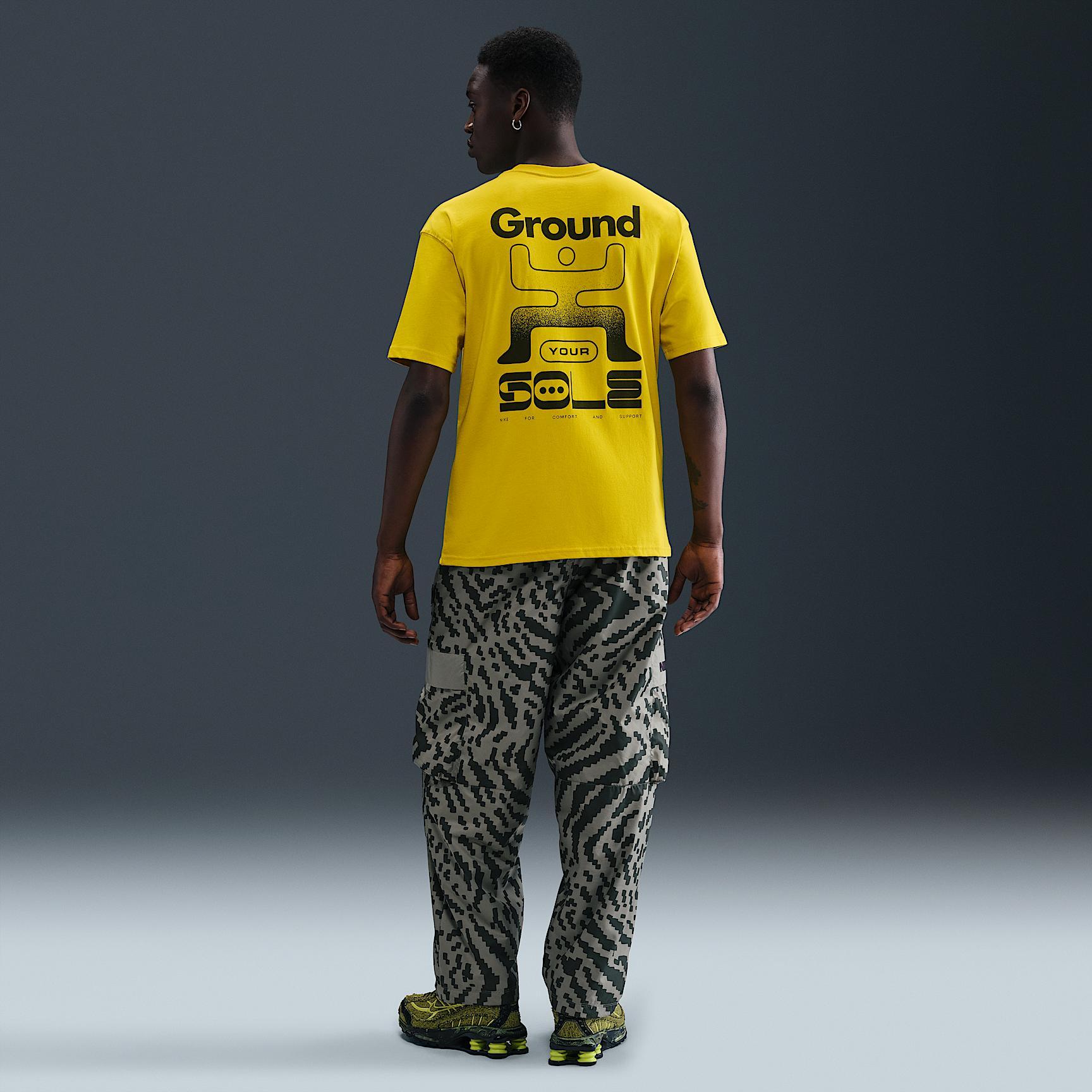 Nike Sportswear Men's Max90 T-Shirt Product Image