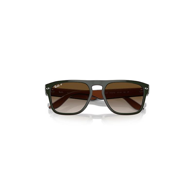 Ray-Ban Unisex 58mm Gradient Aviator Sunglasses in Black at Nordstrom Product Image