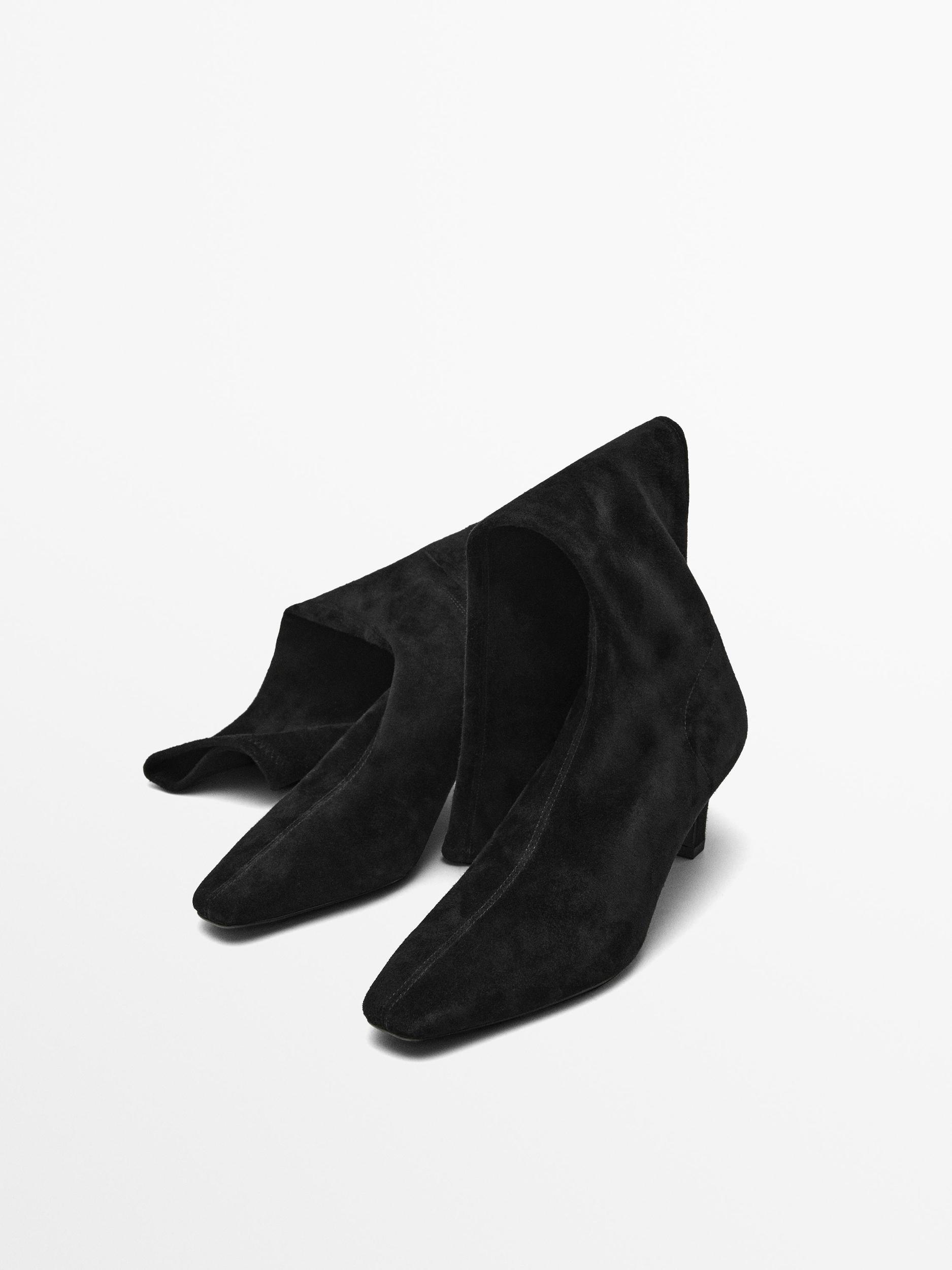 Stretch high-heel boots Product Image