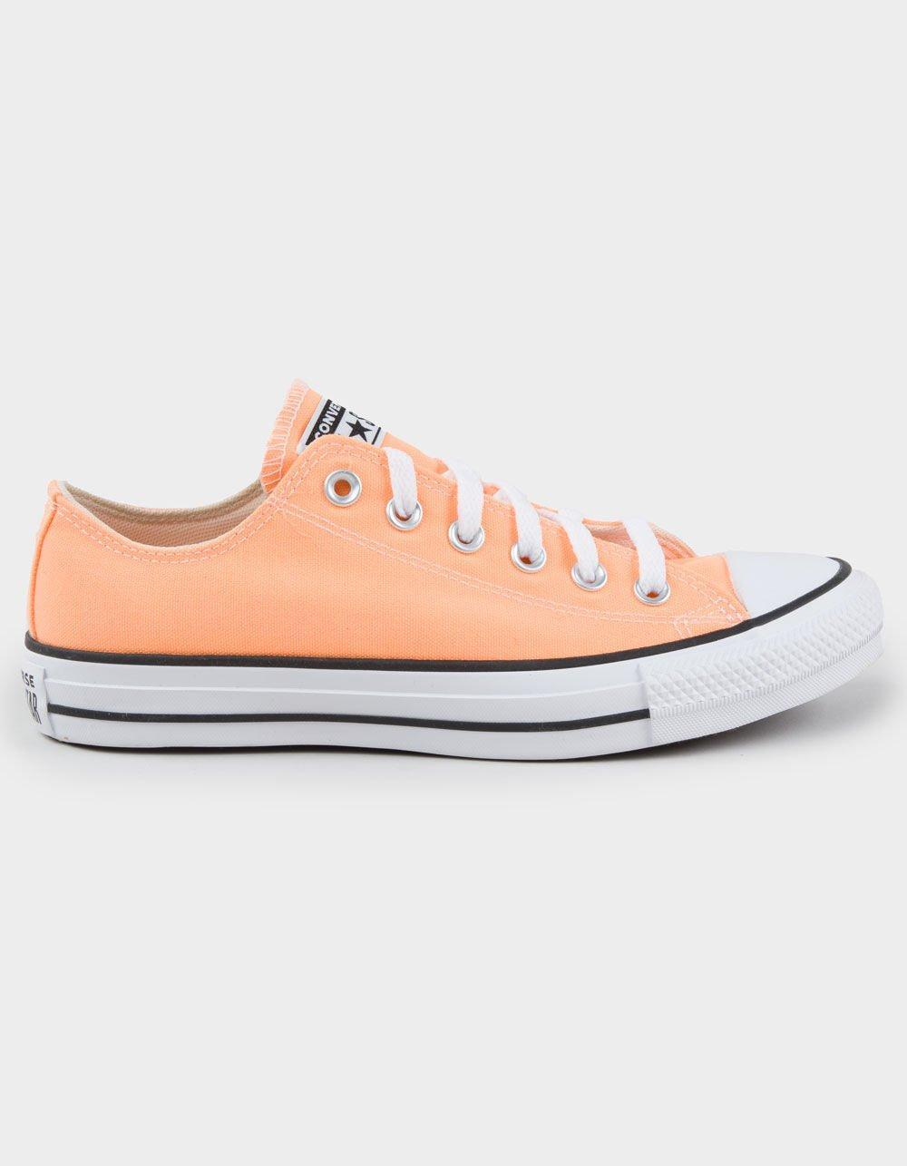 CONVERSE Chuck Taylor All Star Low Top Womens Shoes Product Image