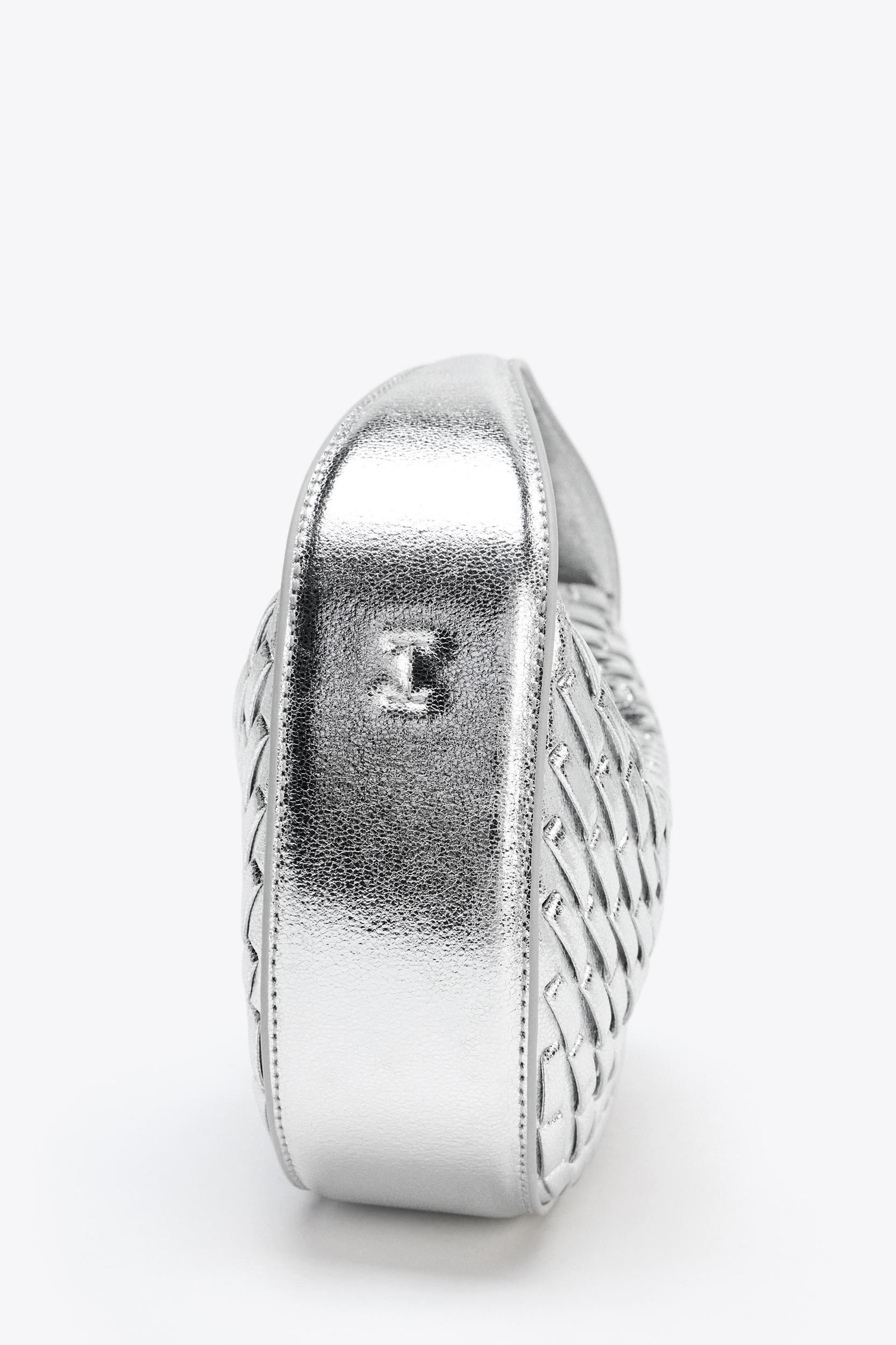 WOVEN EFFECT HANDBAG Product Image