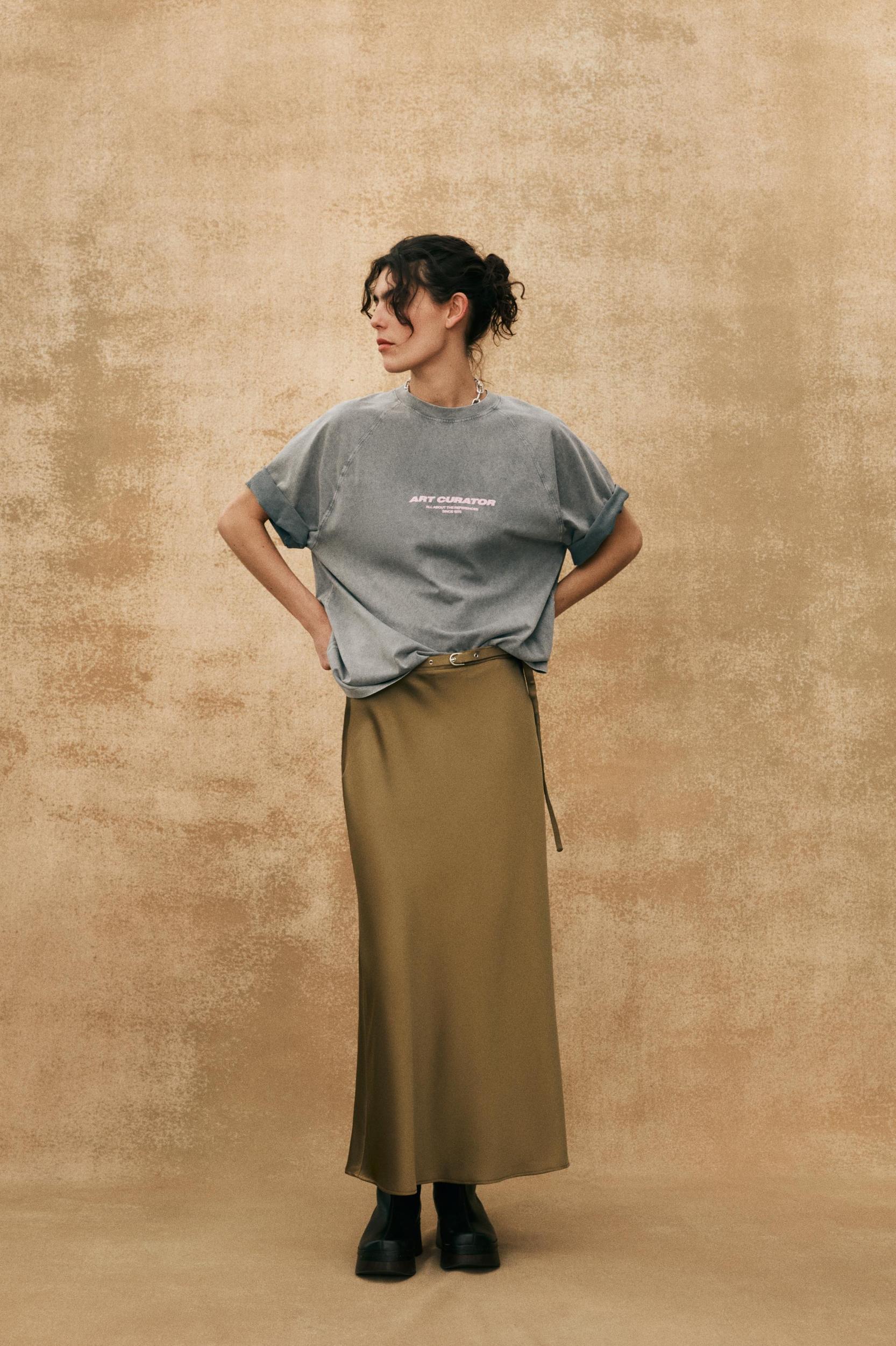 MIDI SKIRT WITH BELT Product Image