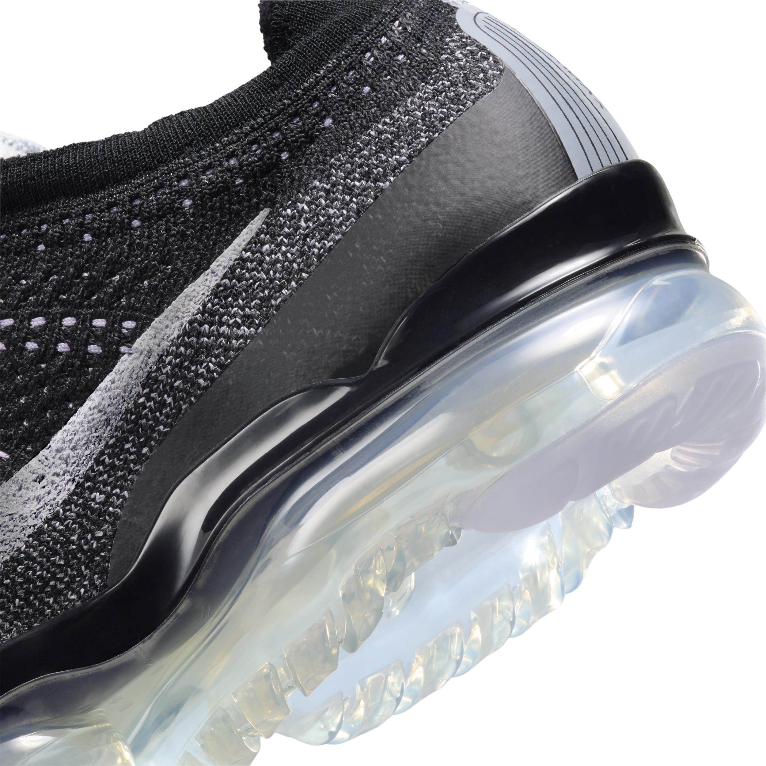 Nike Mens Air VaporMax 2023 Flyknit Shoes Product Image