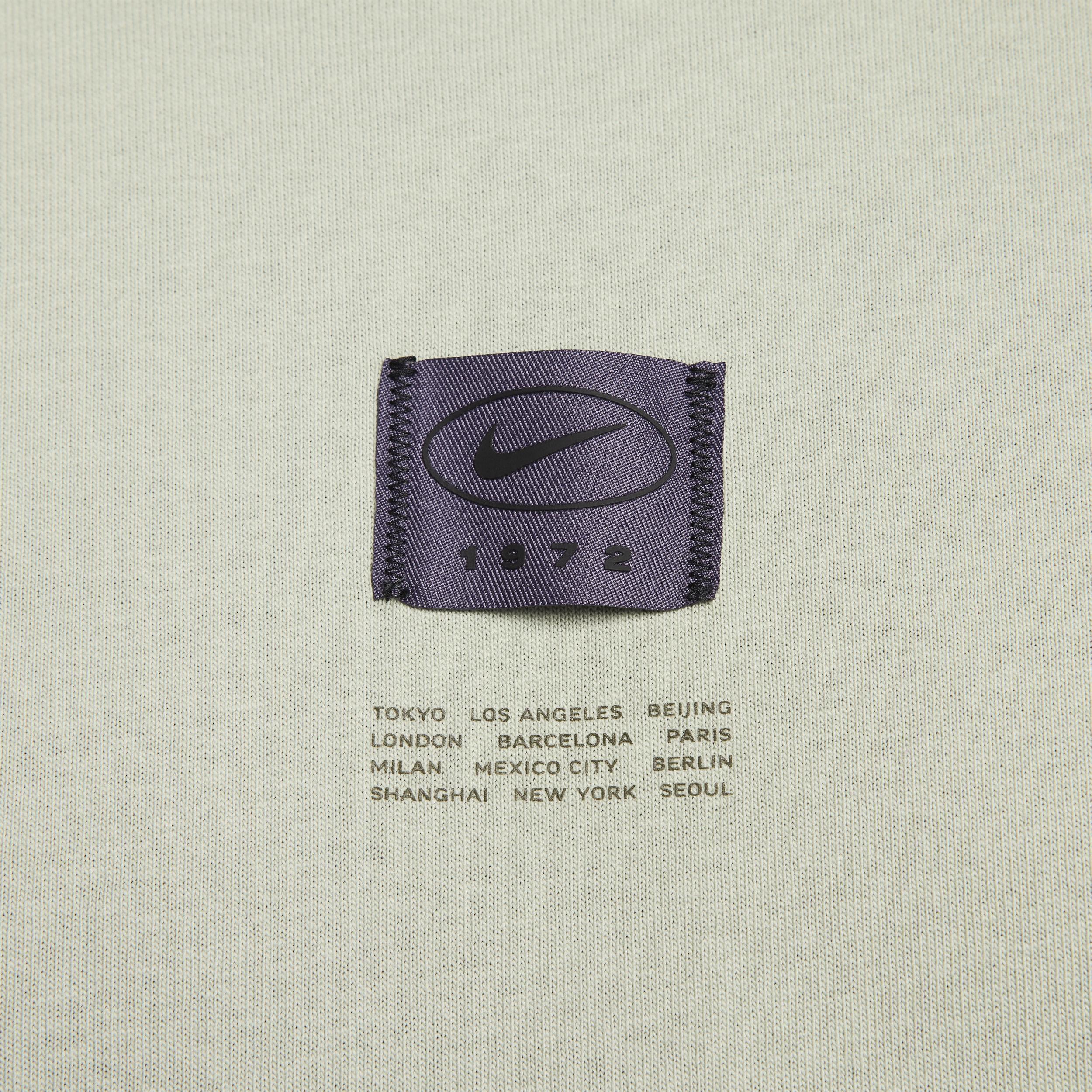 Nike Sportswear Men's Max90 T-Shirt Product Image