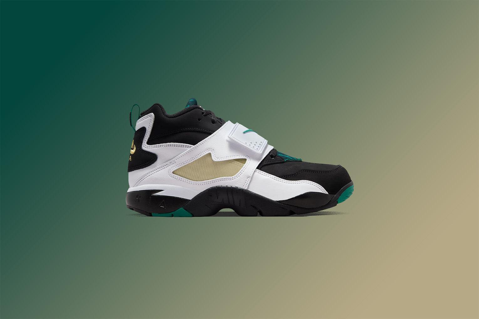 Air Diamond Turf 93 'Emerald' - Black/Mystic Green/White/Golden Tussah Male Product Image