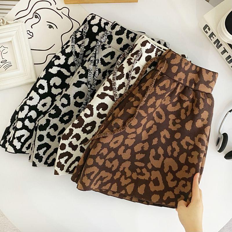 Leopard Print High Waist Shorts Product Image