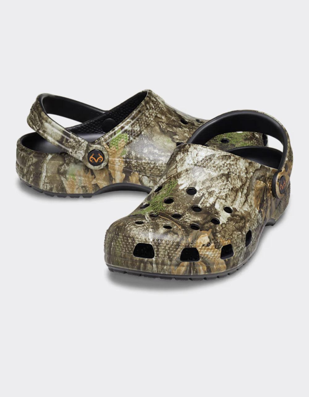 CROCS x Realtree APX® Classic Clogs Product Image