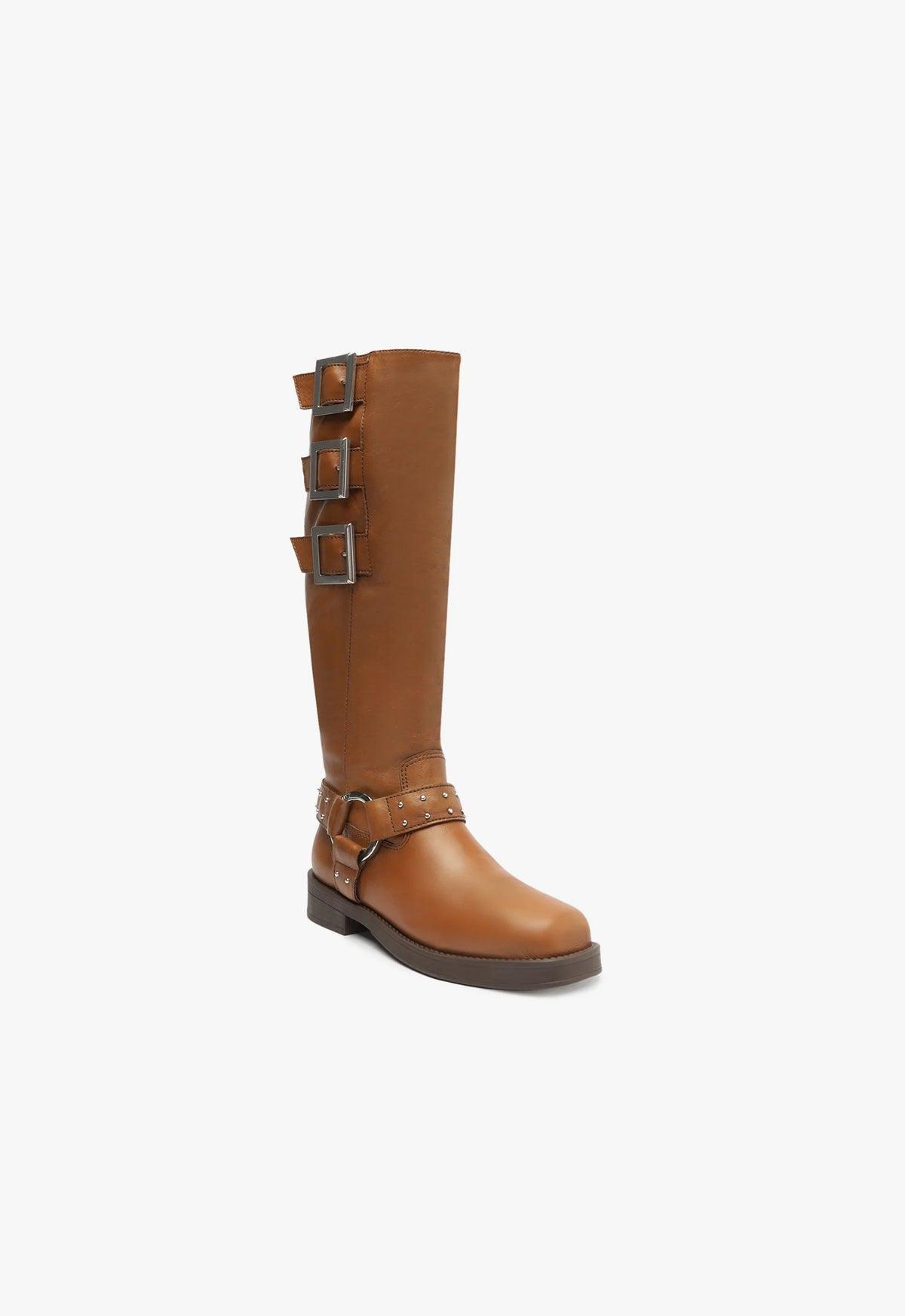Luccia Buckle Graxo Leather Boot Female Product Image