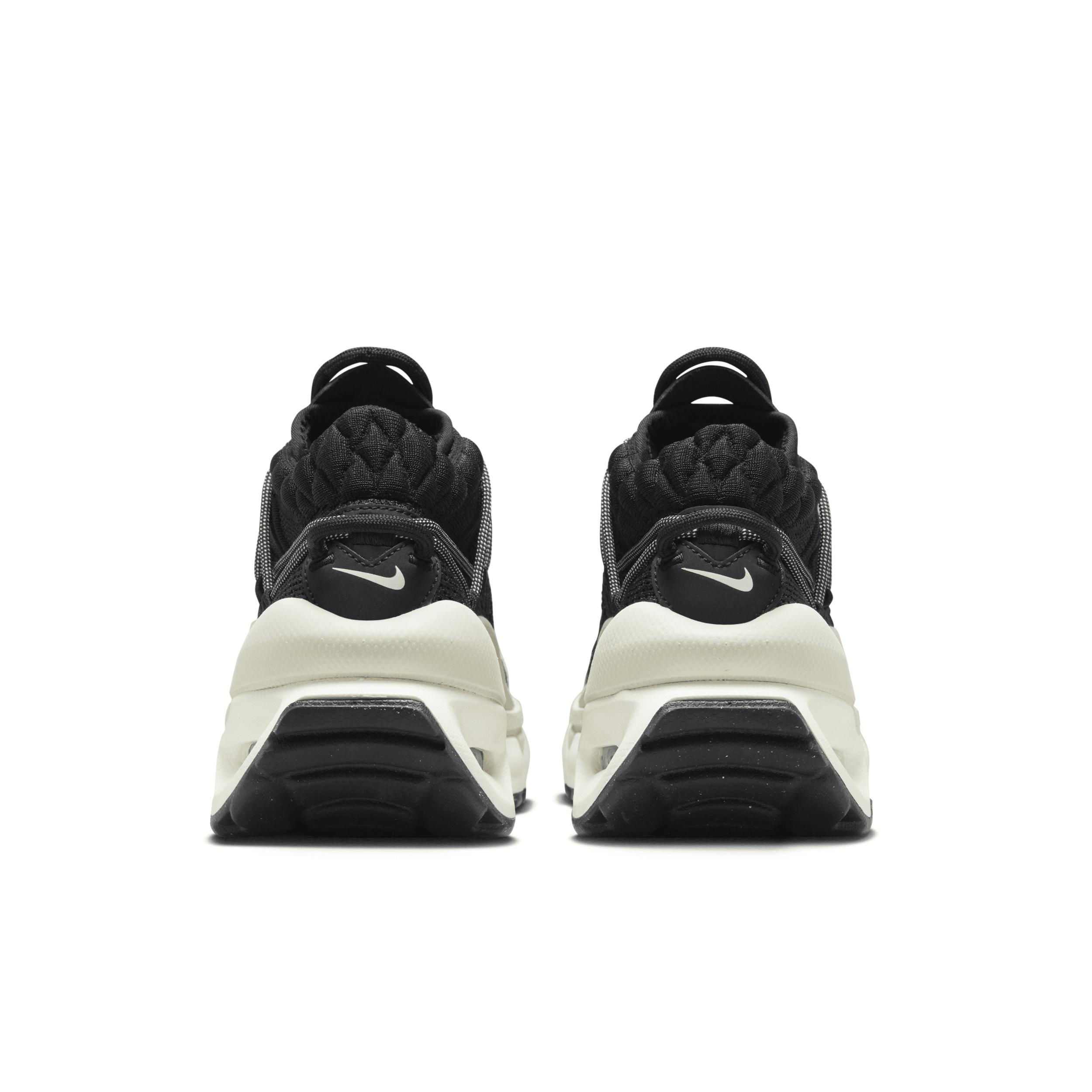 Nike Air Max Flyknit Venture Women's Shoes Product Image