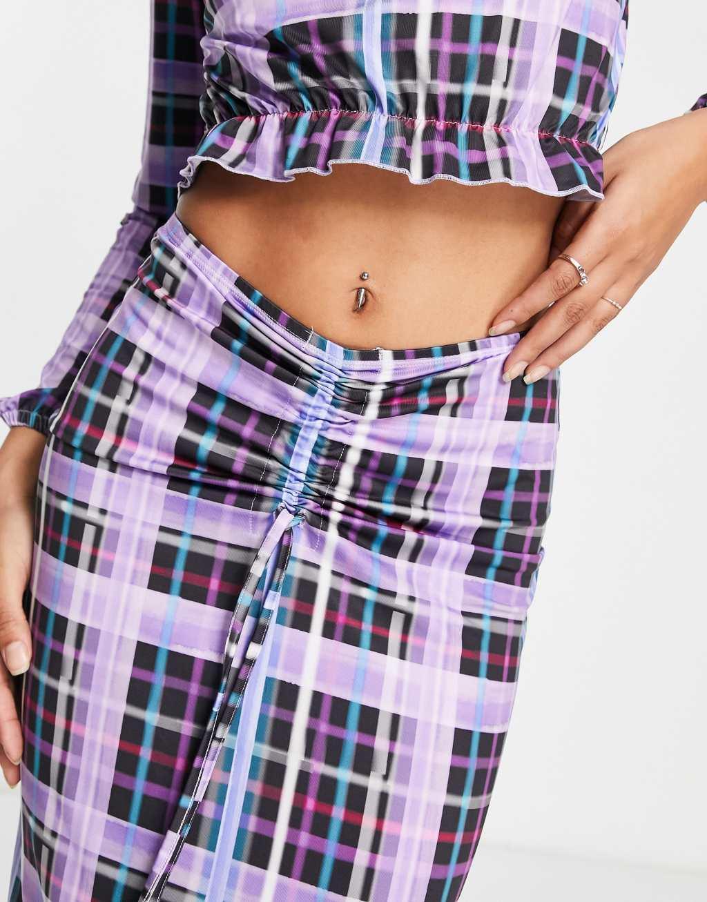 Only Exclusive ruched detail midi skirt Product Image