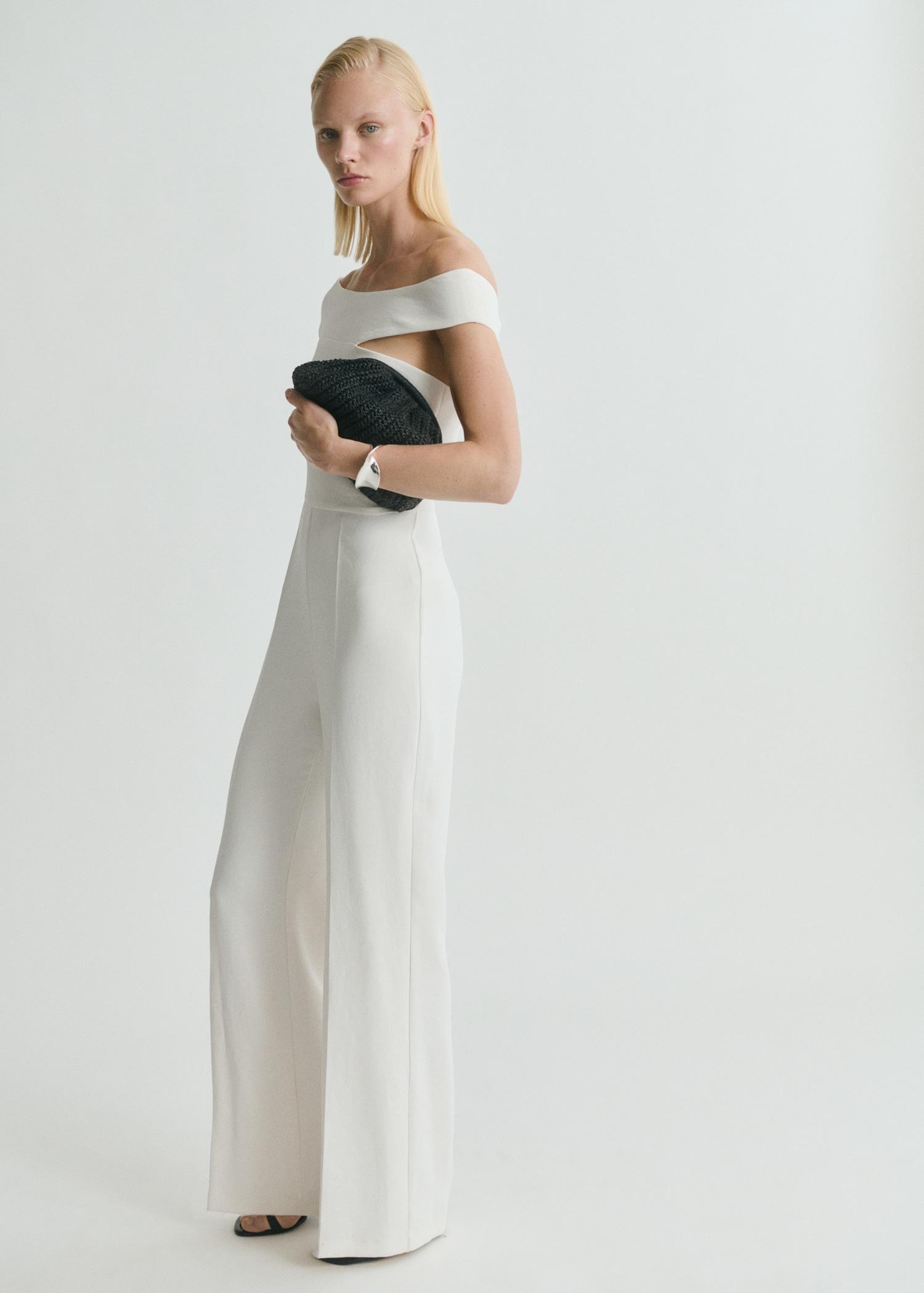 Long jumpsuit with asymmetrical neck - Women | MANGO USA Product Image