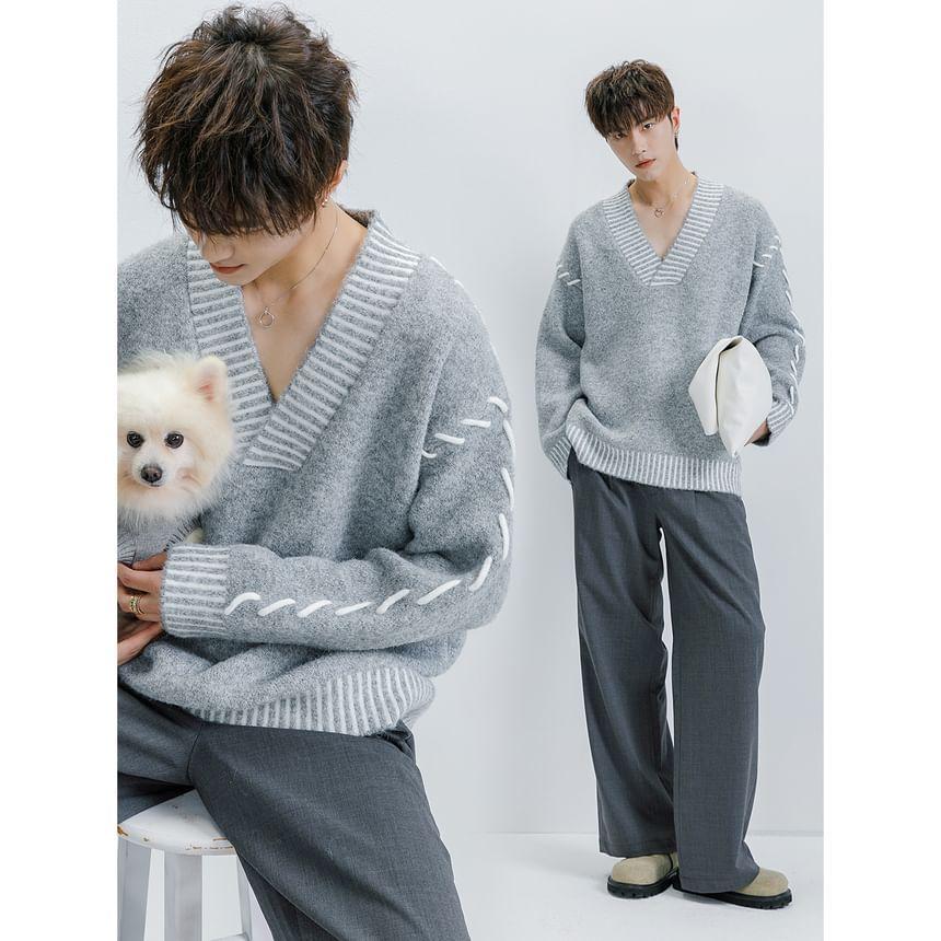 Long-Sleeve V-Neck Printed Sweater Product Image