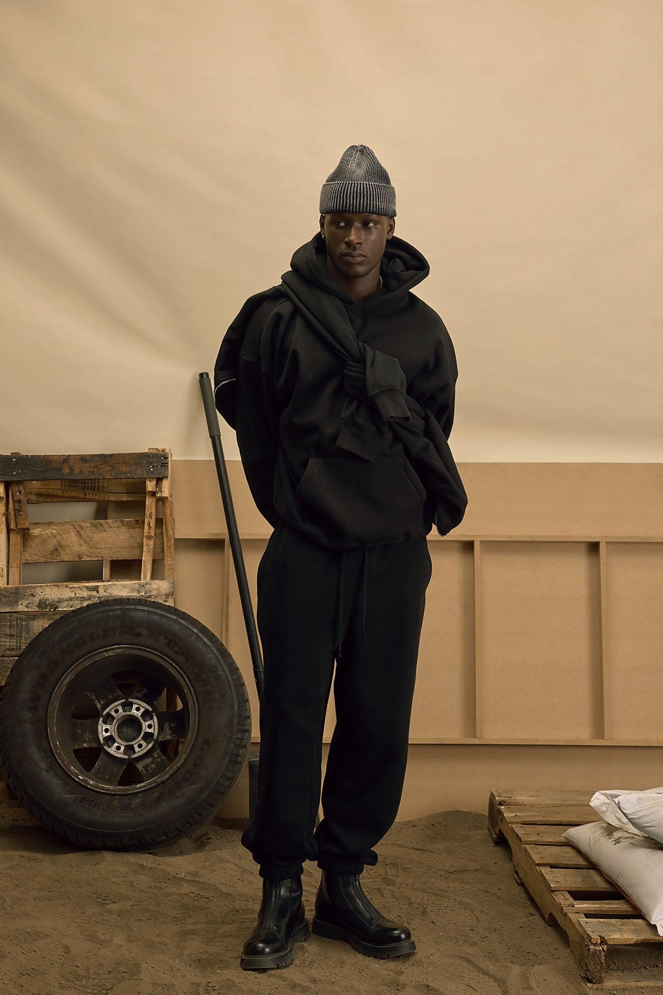 Tyson Hoodie - Black Product Image