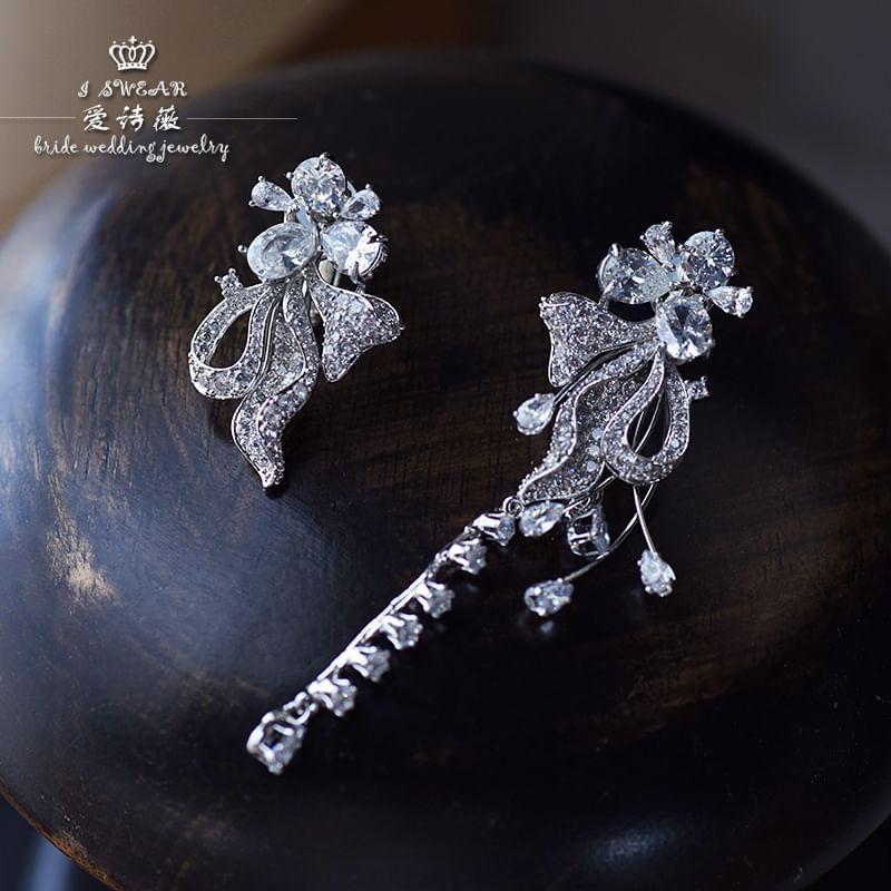 Rhinestone Drop Earring Product Image