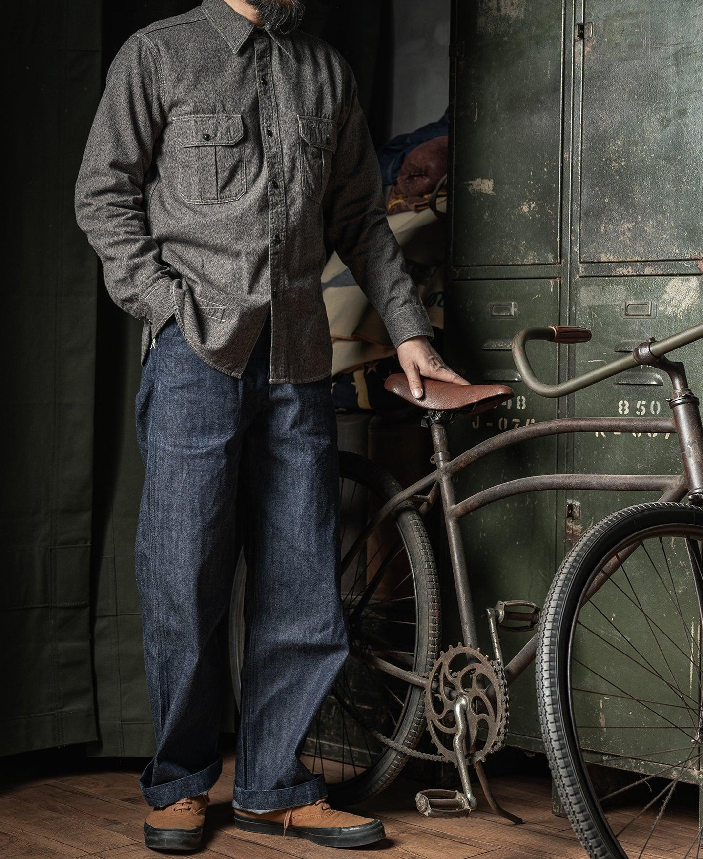 Salt & Pepper Bellows Pocket Work Shirt Product Image