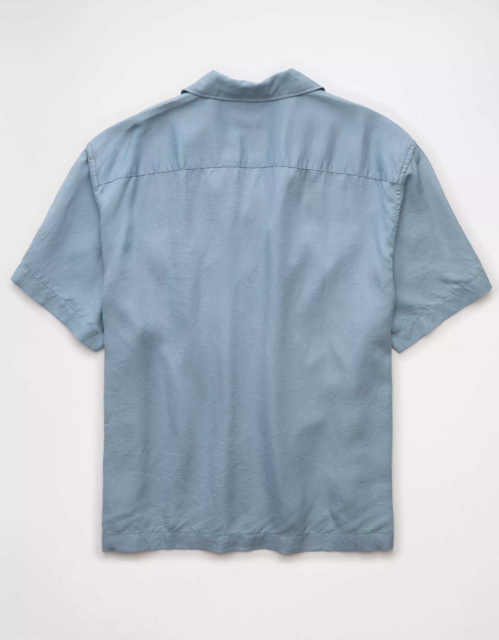 AE Poolside Button-Up Shirt Product Image