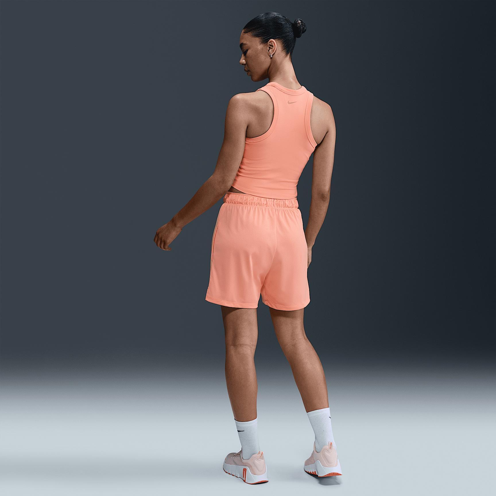 Nike One Fitted Women's Dri-FIT Cropped Tank Top Product Image