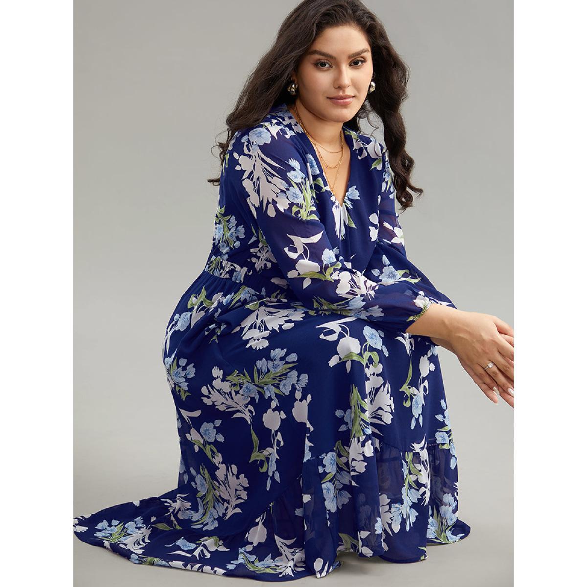 Plus Size Floral Print Chiffon Pocket Elastic Waist Gathered Dress DarkBlue Women Elegant Elastic cuffs V-neck Long Sleeve Curvy Midi Dress BloomChic 26/4X Product Image