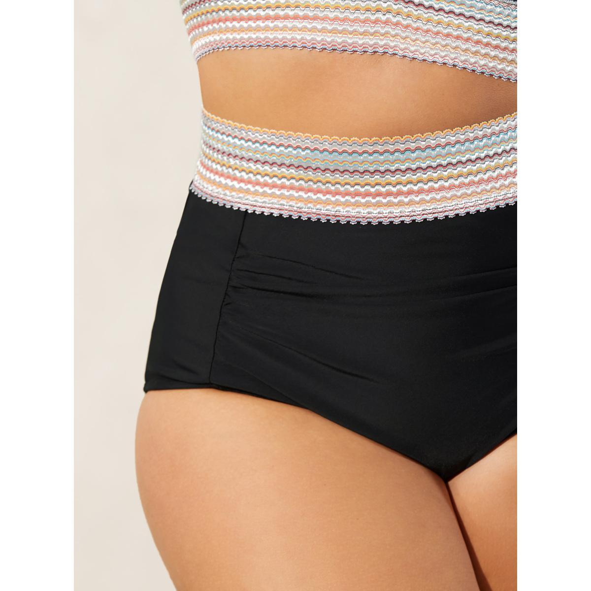 Plus Size Contrast Waistband Ruched Fitted Swim Bottoms Women's Swimwear Black Beach Woven ribbon&lace trim High stretch Skinny Mid Rise Curve Swim Bottoms BloomChic 26/4X Product Image