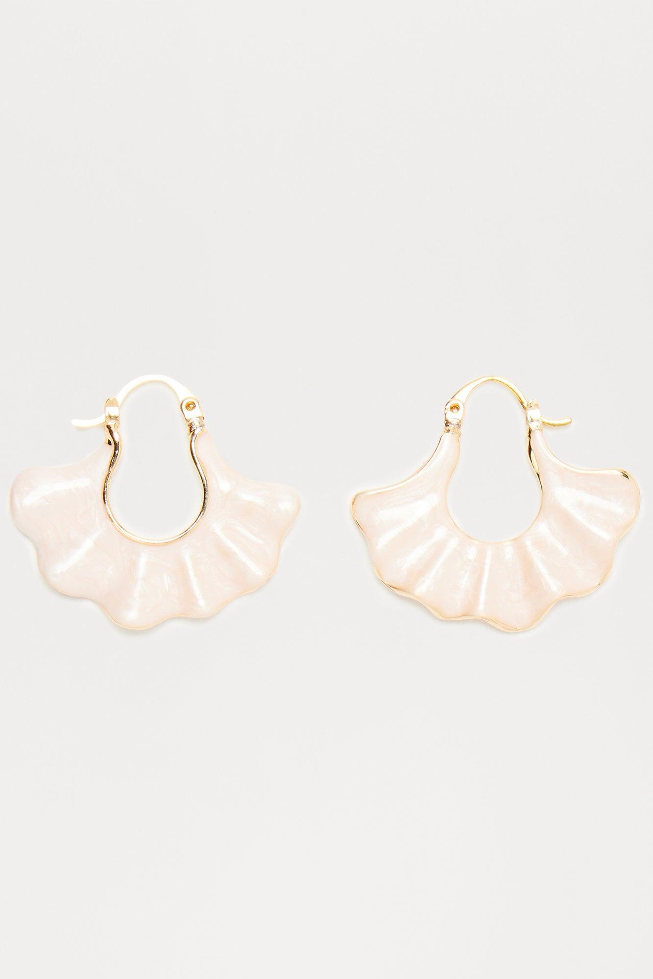 Spring Petals Earrings - White/Gold Product Image