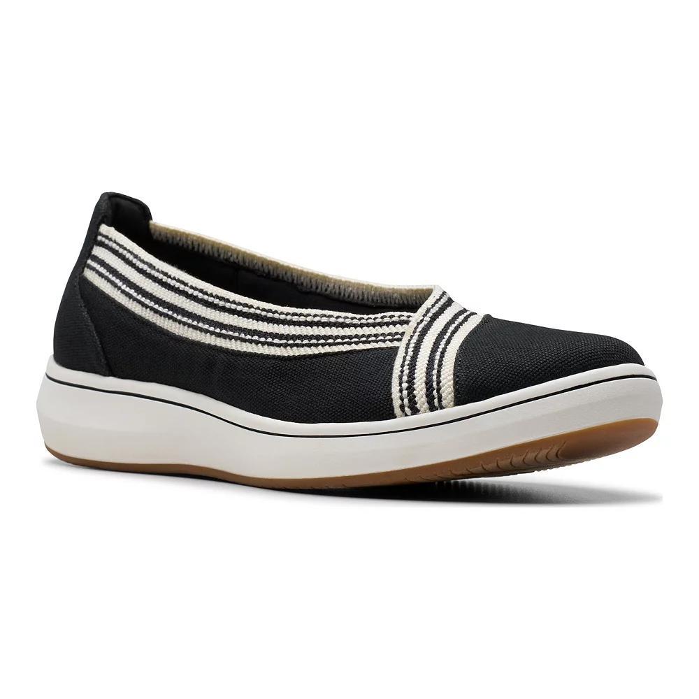 Clarks® Cloudsteppers BreezeSky Air Women's Slip-On Shoes, Size: 5, Black Product Image