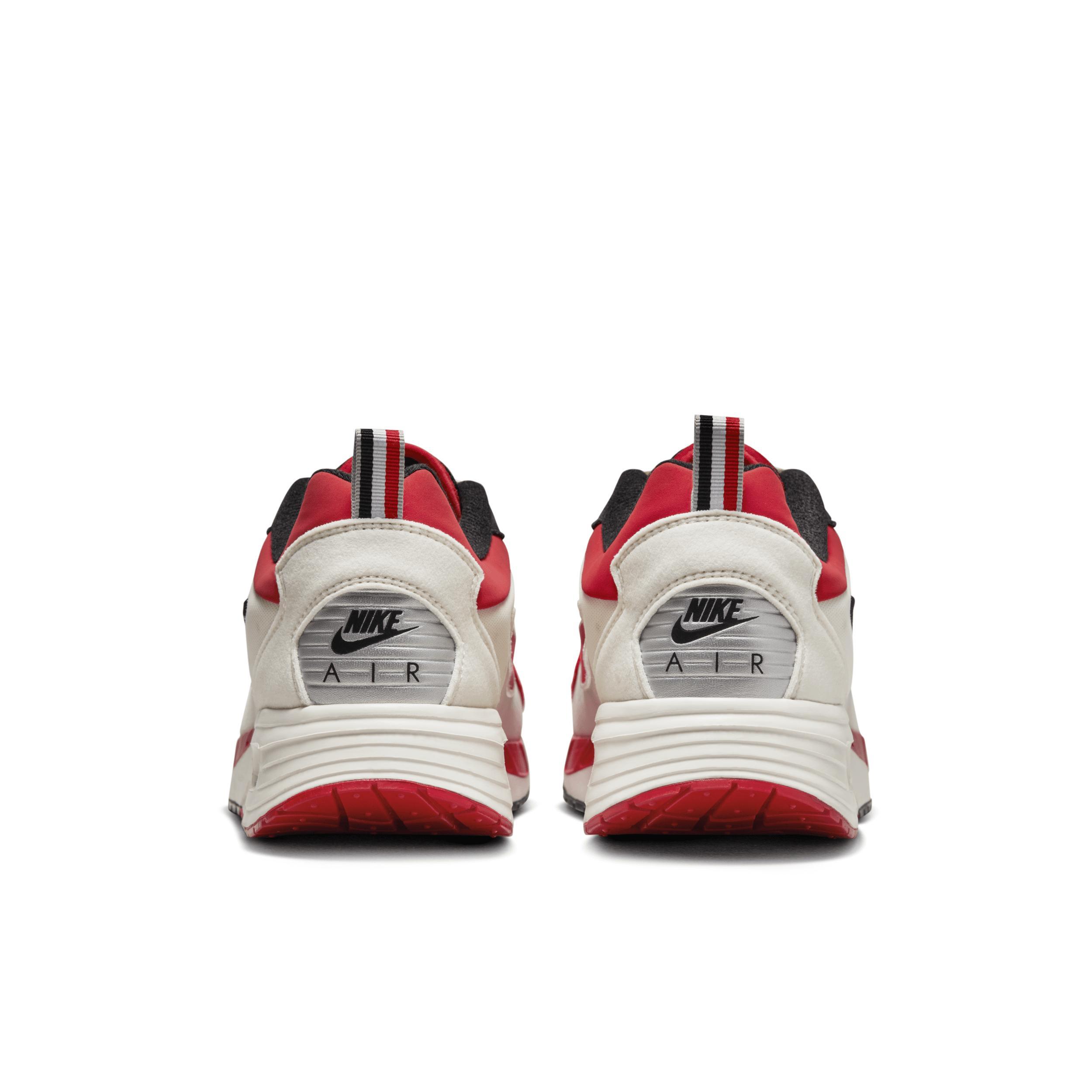 Georgia Nike Men's Air Max Solo Shoes Product Image