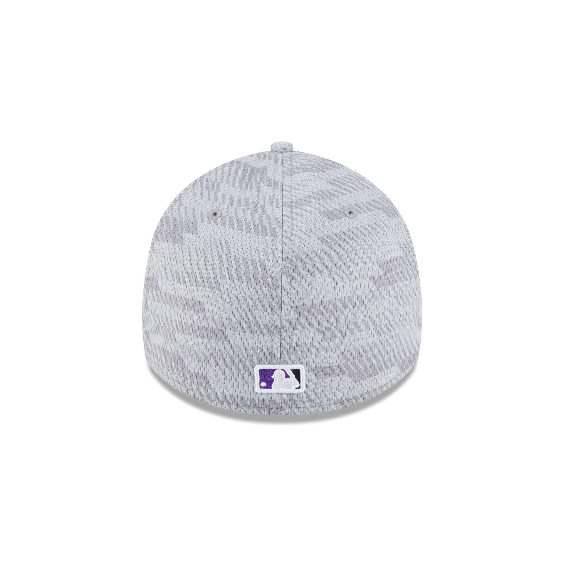 Colorado Rockies 2025 Clubhouse Gray 39THIRTY Stretch Fit Male Product Image