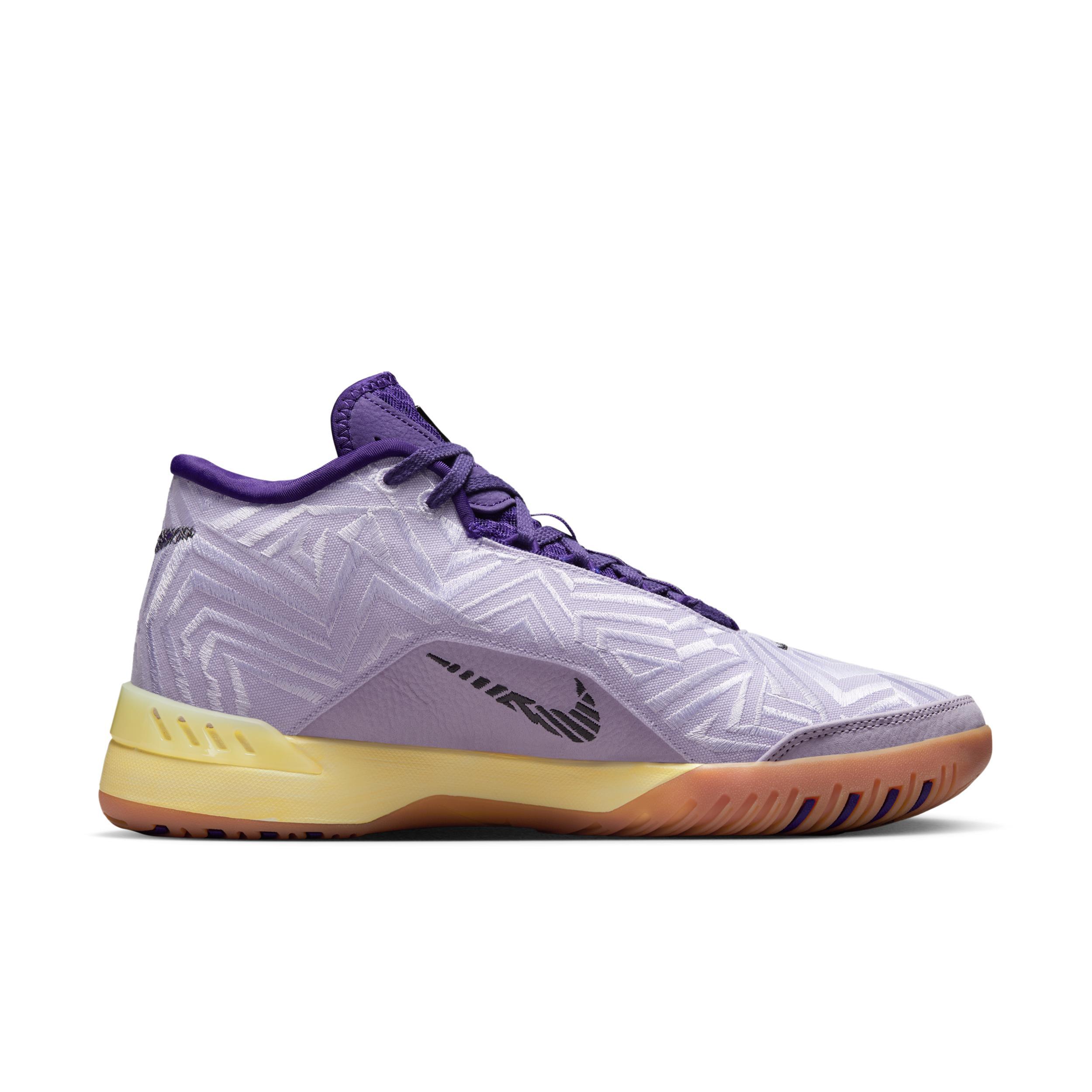 LeBron NXXT Genisus Basketball Shoes Product Image