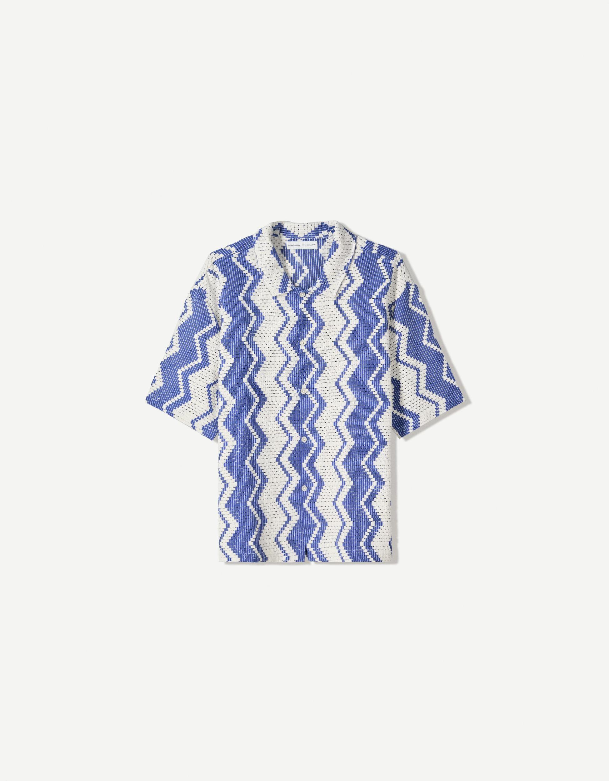 Short sleeve crochet shirt Product Image