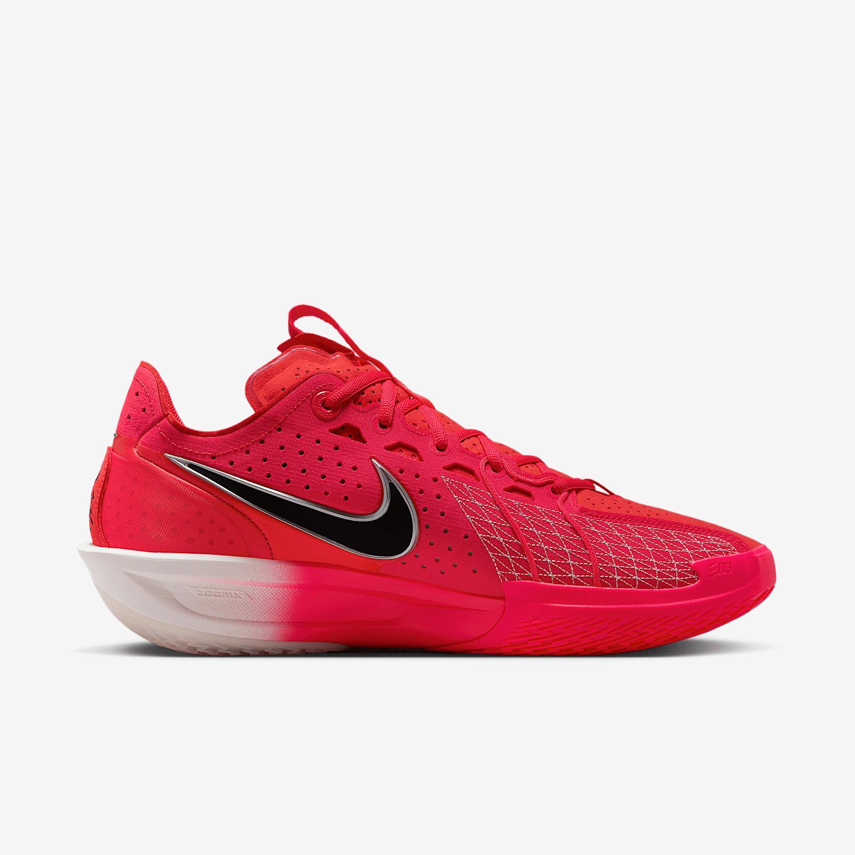 Nike Men's G.T. Cut 3 Basketball Shoes Product Image