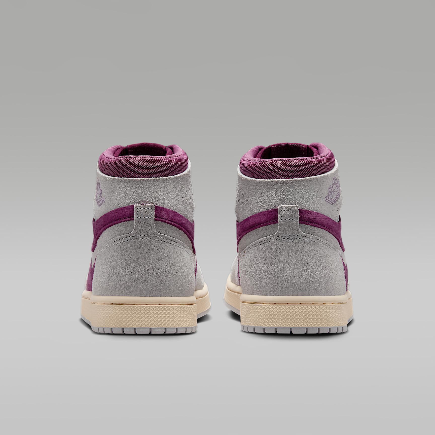Air Jordan 1 Zoom CMFT 2 Women's Shoes Product Image
