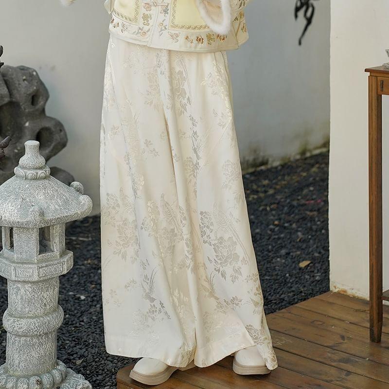 Long-Sleeve Fluffy Trim Top / High Rise Floral Jacquard Wide Leg Pants / Vest Product Image
