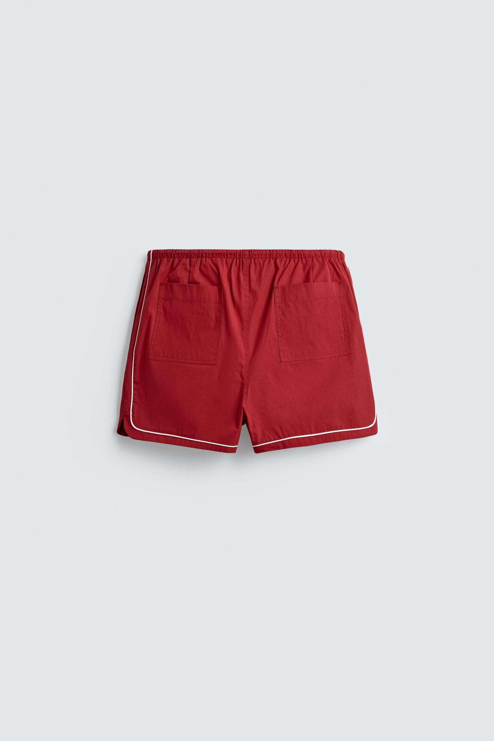 CONTRAST TRIM SHORTS Product Image