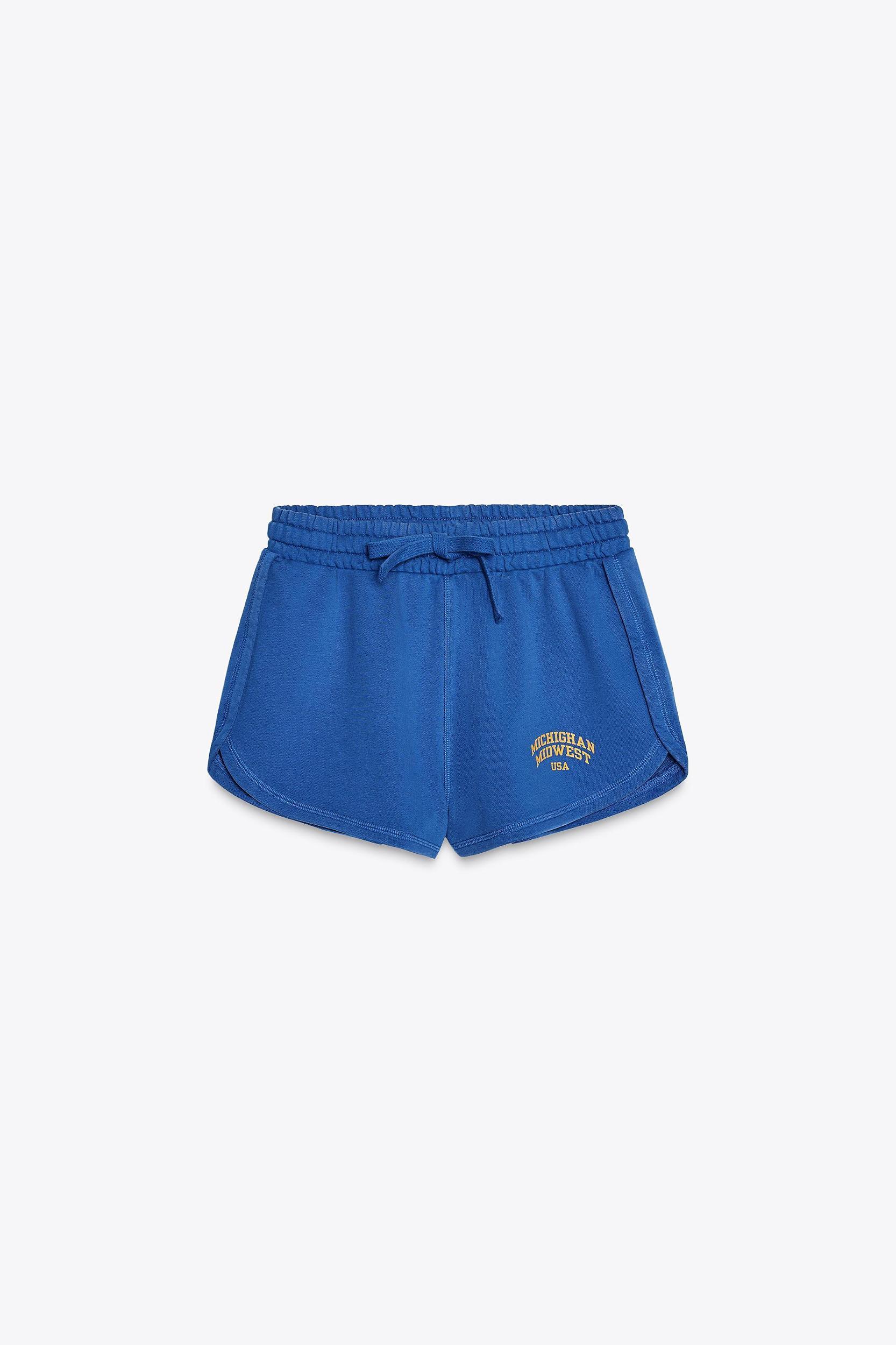 WASHED EFFECT TEXT SHORTS Product Image