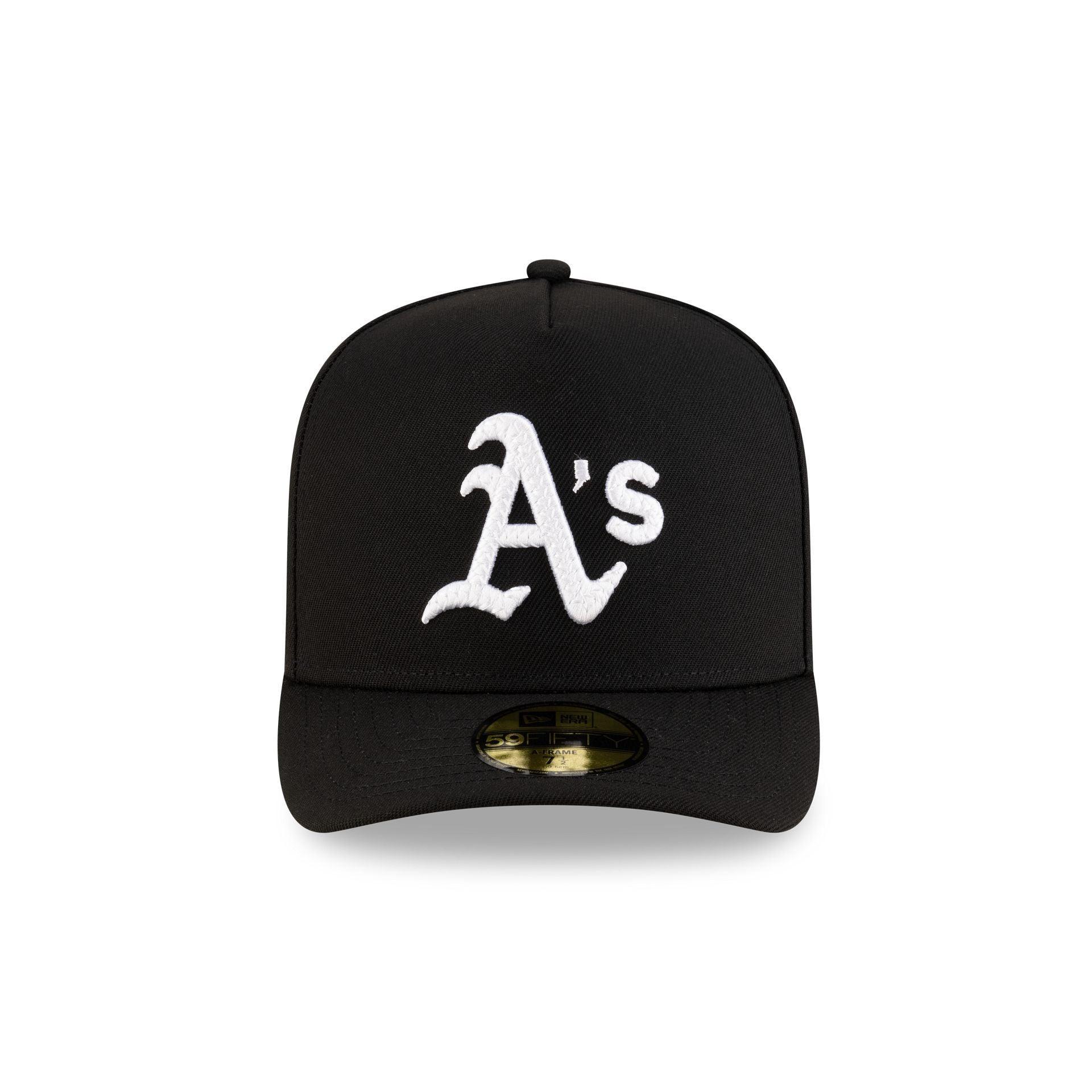 Cleveland Guardians Distressed 9FORTY A-Frame Trucker Hat Male Product Image