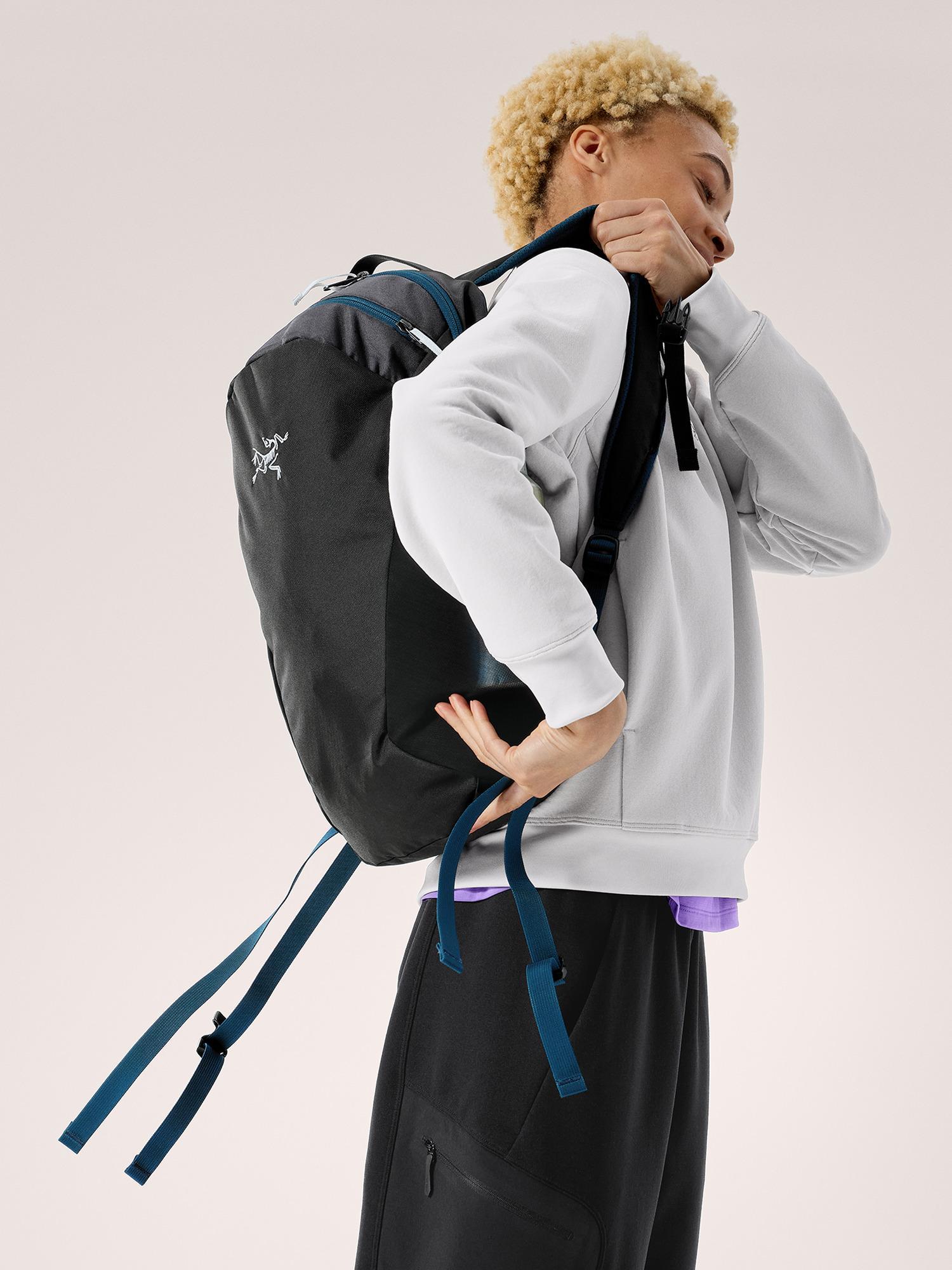 Mantis 16 Backpack Product Image