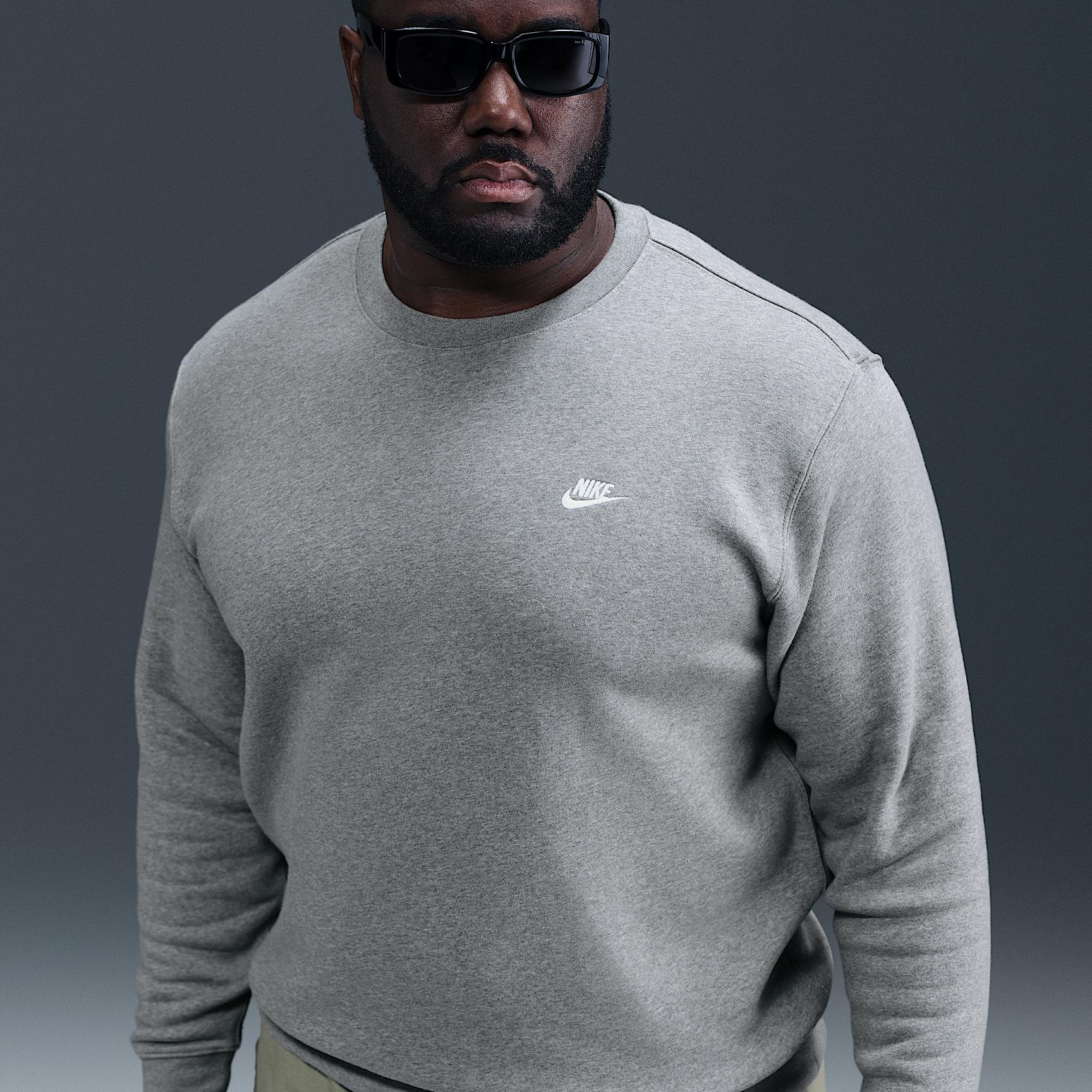 Nike Men's Club Fleece Crew Product Image