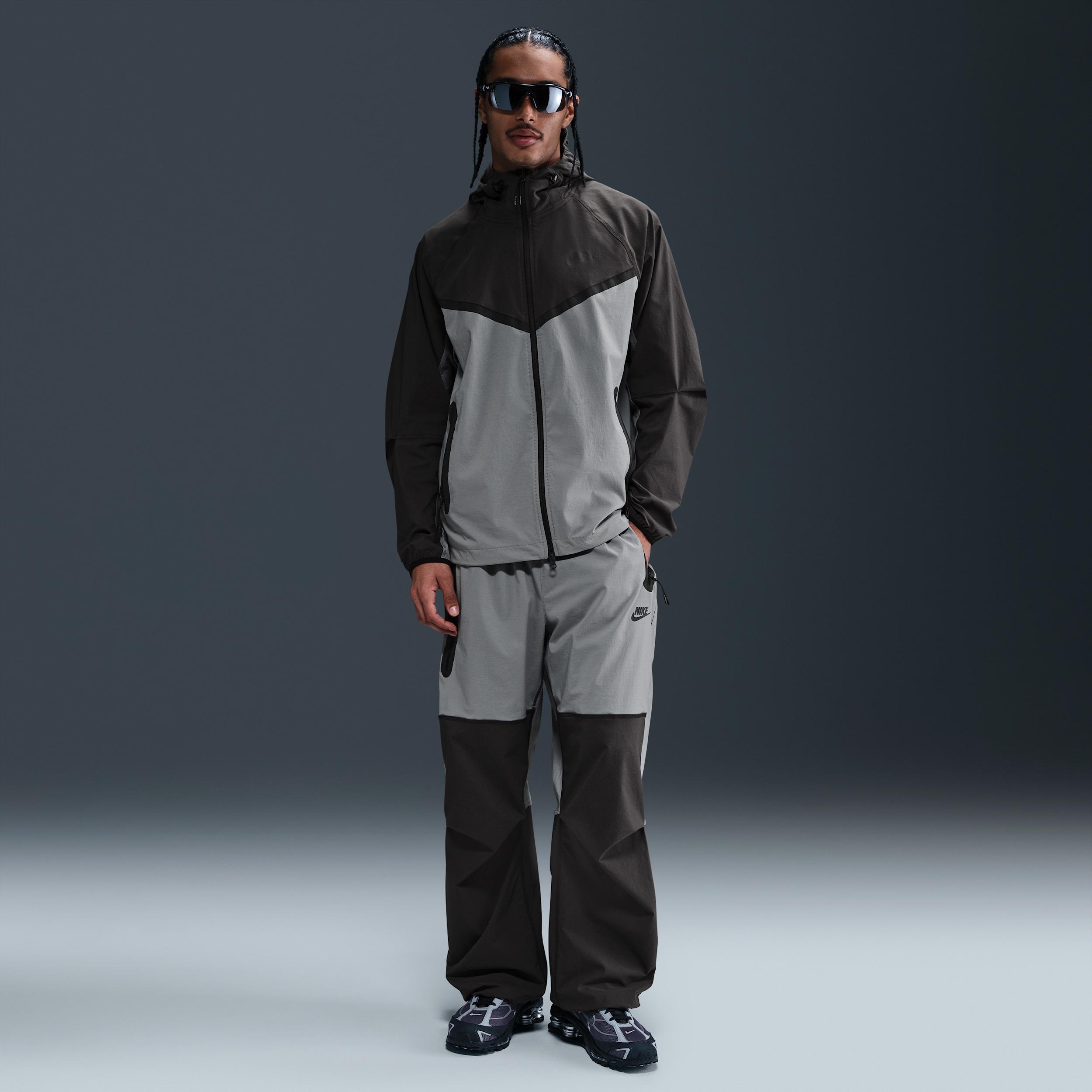 Nike Men's Tech Woven Jacket Product Image