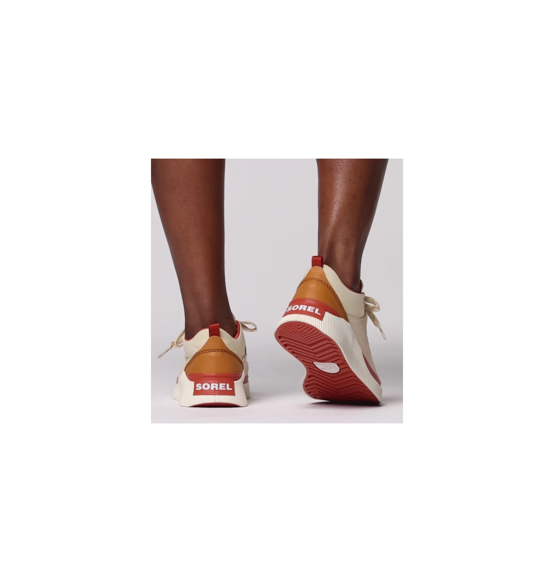 OUT N ABOUT™ IV Low Women's Waterproof Sneaker Product Image