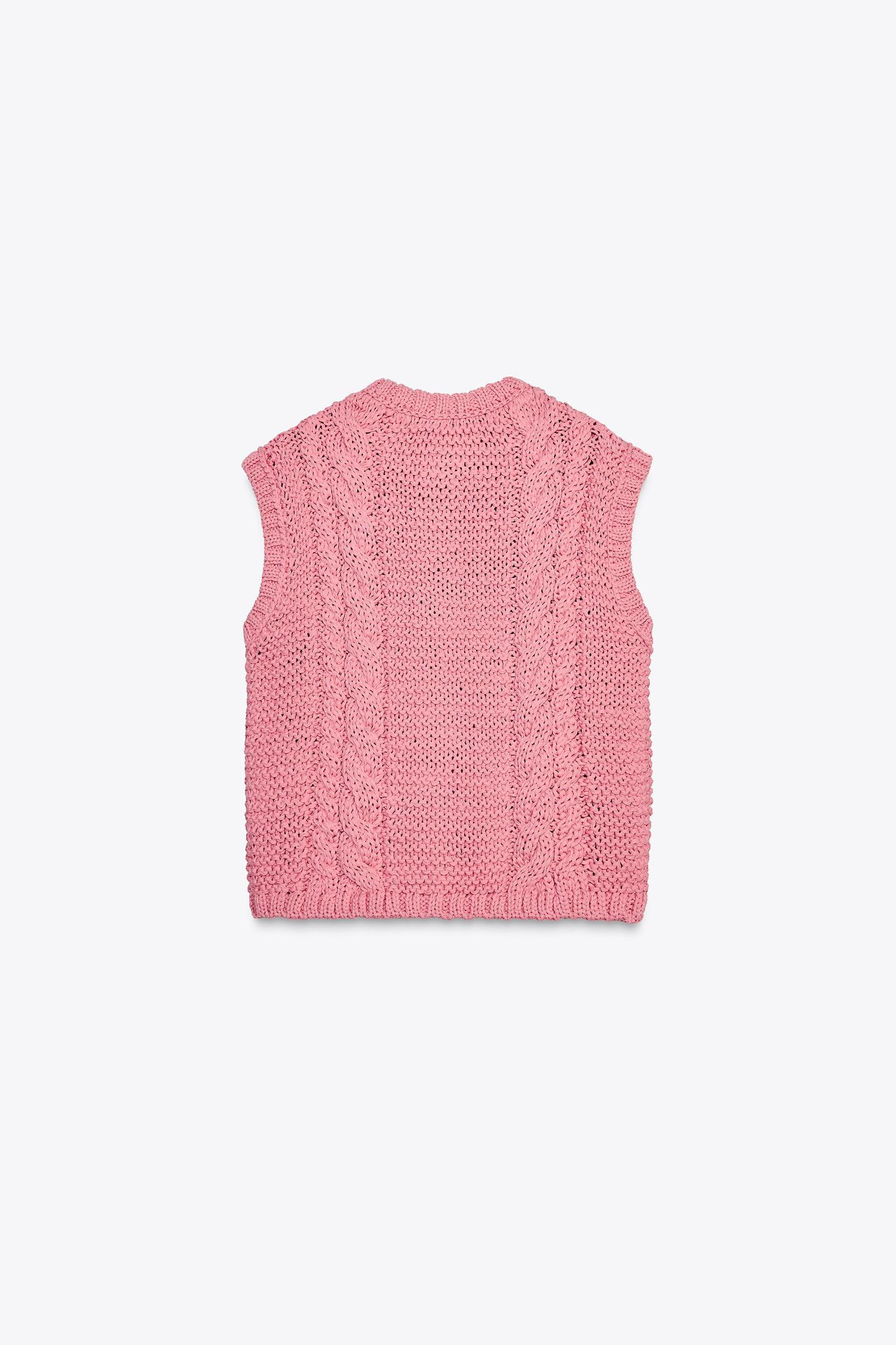 FLORAL BUTTON KNIT VEST TOP Product Image