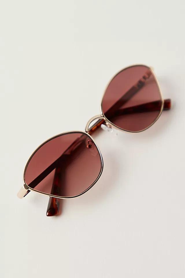 Ashley Metal Cat-Eye Sunglasses Product Image
